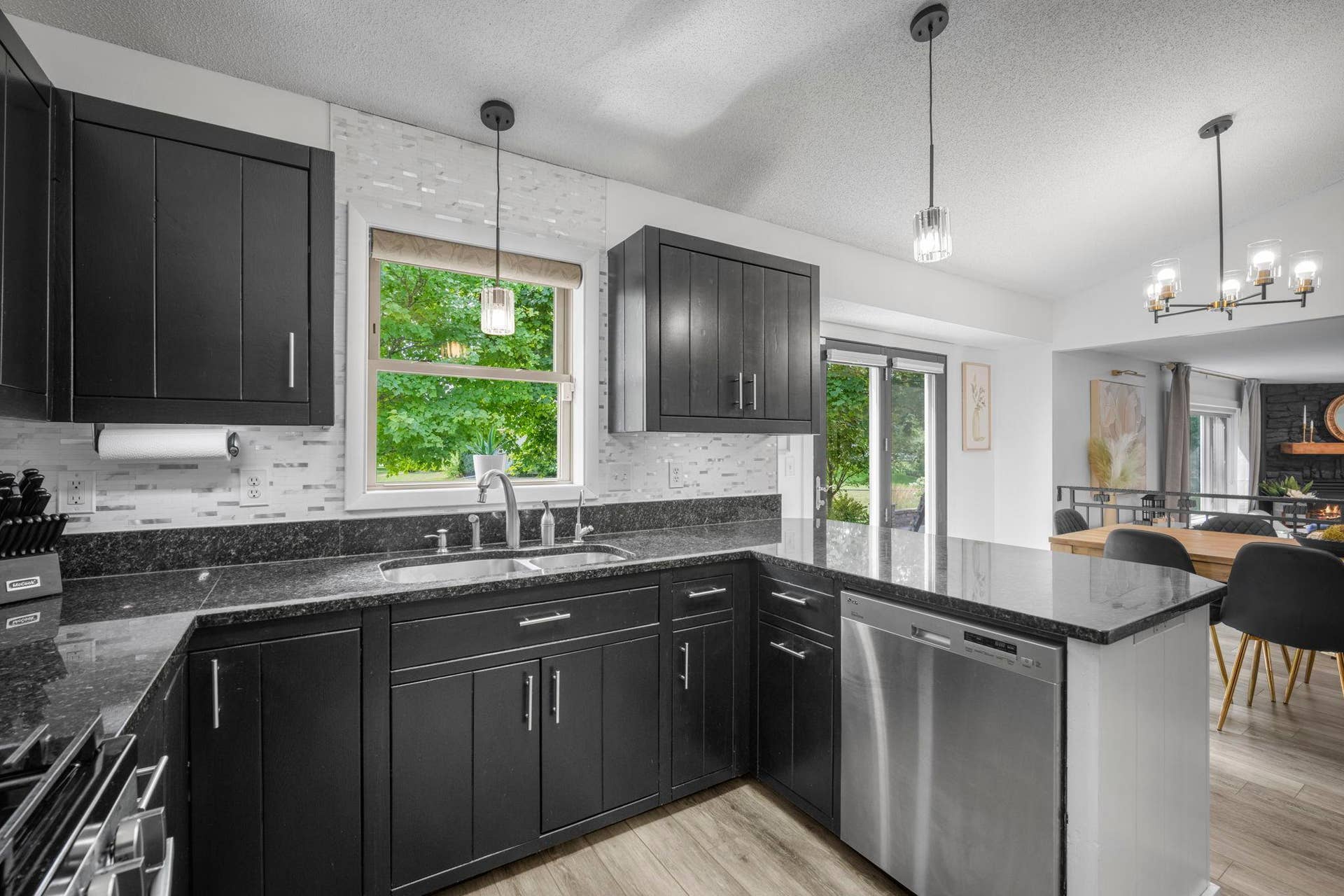 Granite countertops!
