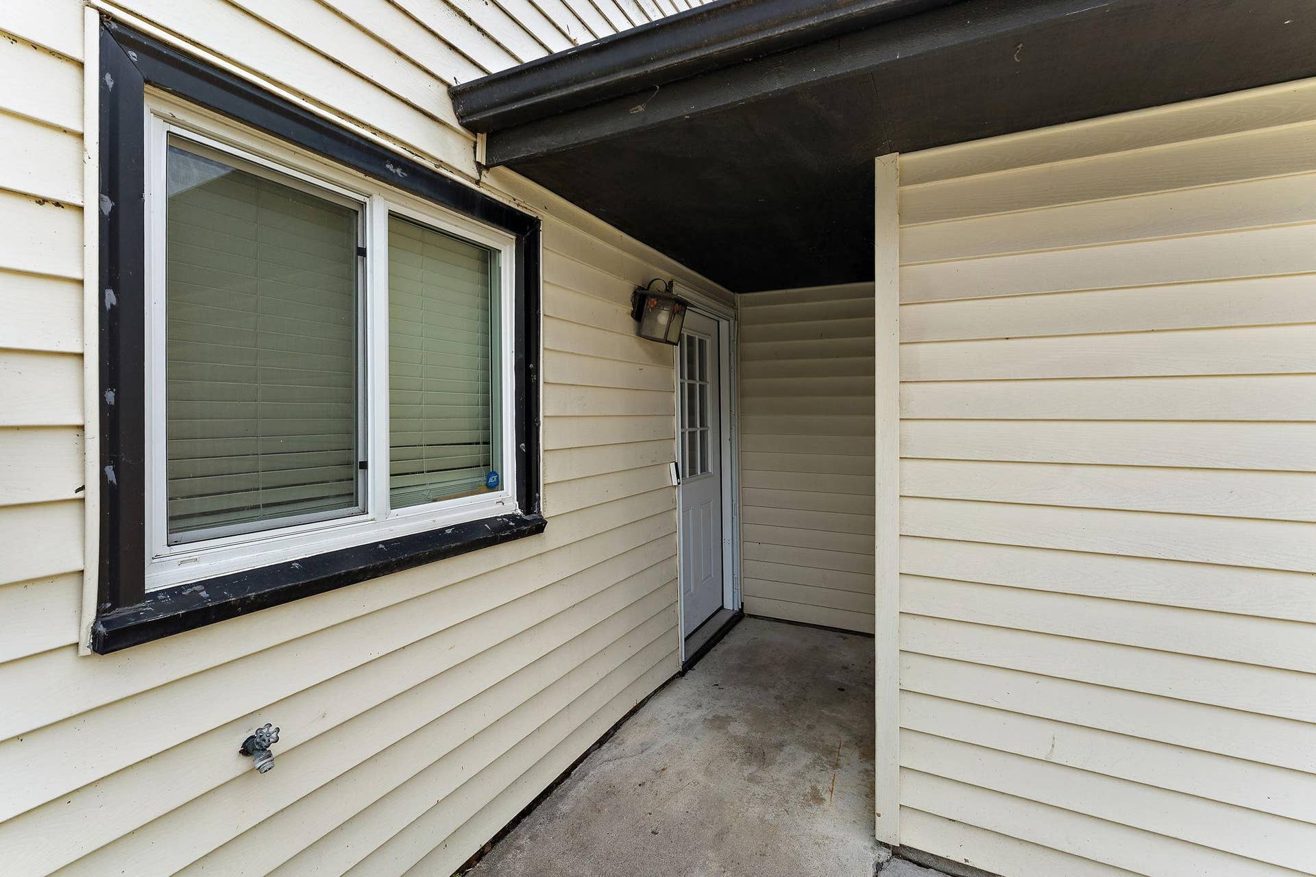 7747 89th Avenue N, Brooklyn Park, MN 55445 10-web-or-mls-UAV Vision Media (15).jpg