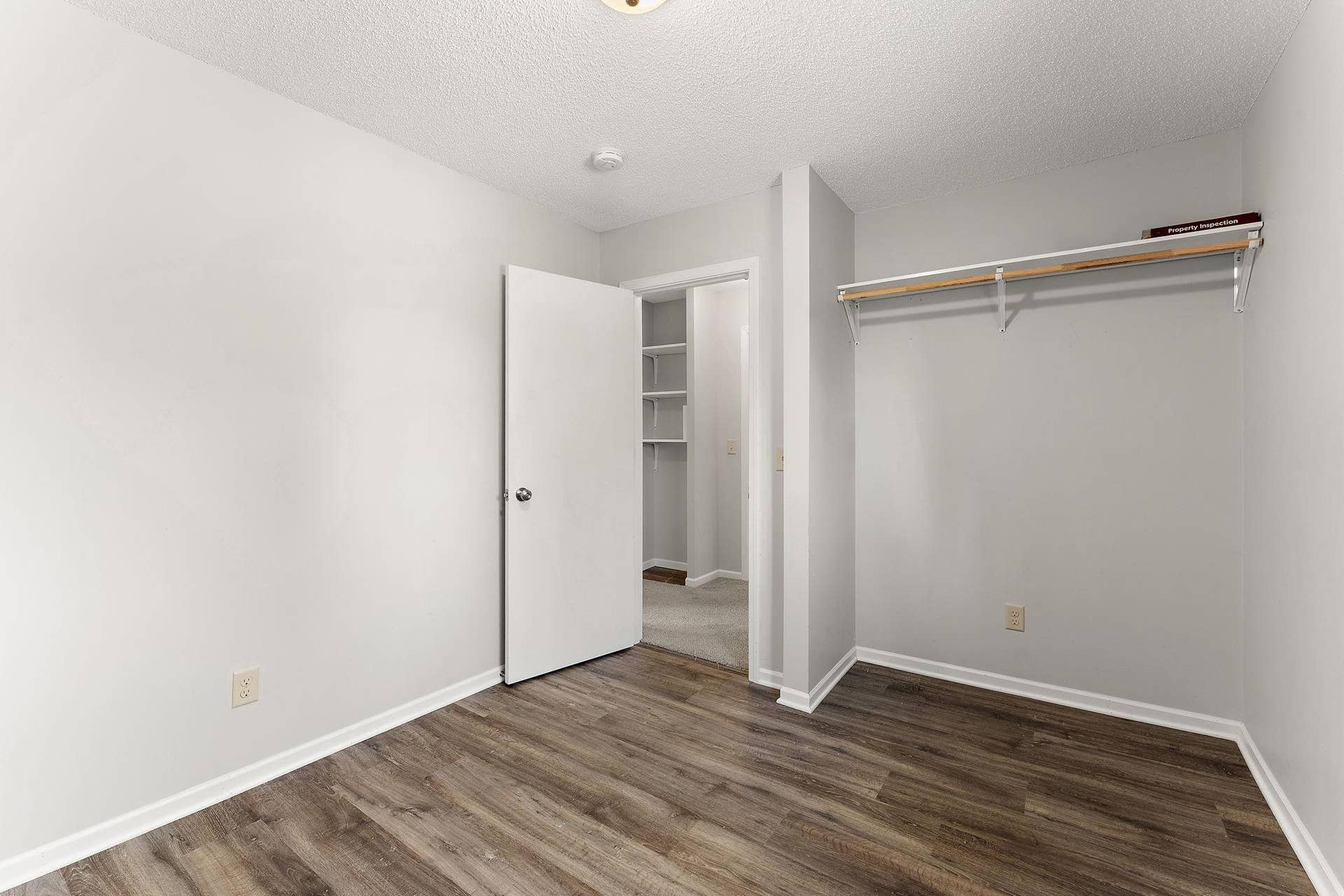 7747 89th Avenue N, Brooklyn Park, MN 55445 24-web-or-mls-UAV Vision Media (22).jpg
