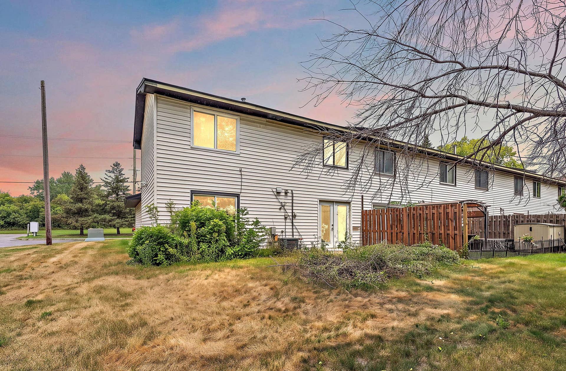7747 89th Avenue N, Brooklyn Park, MN 55445 2-web-or-mls-UAV Vision Media (10).jpg