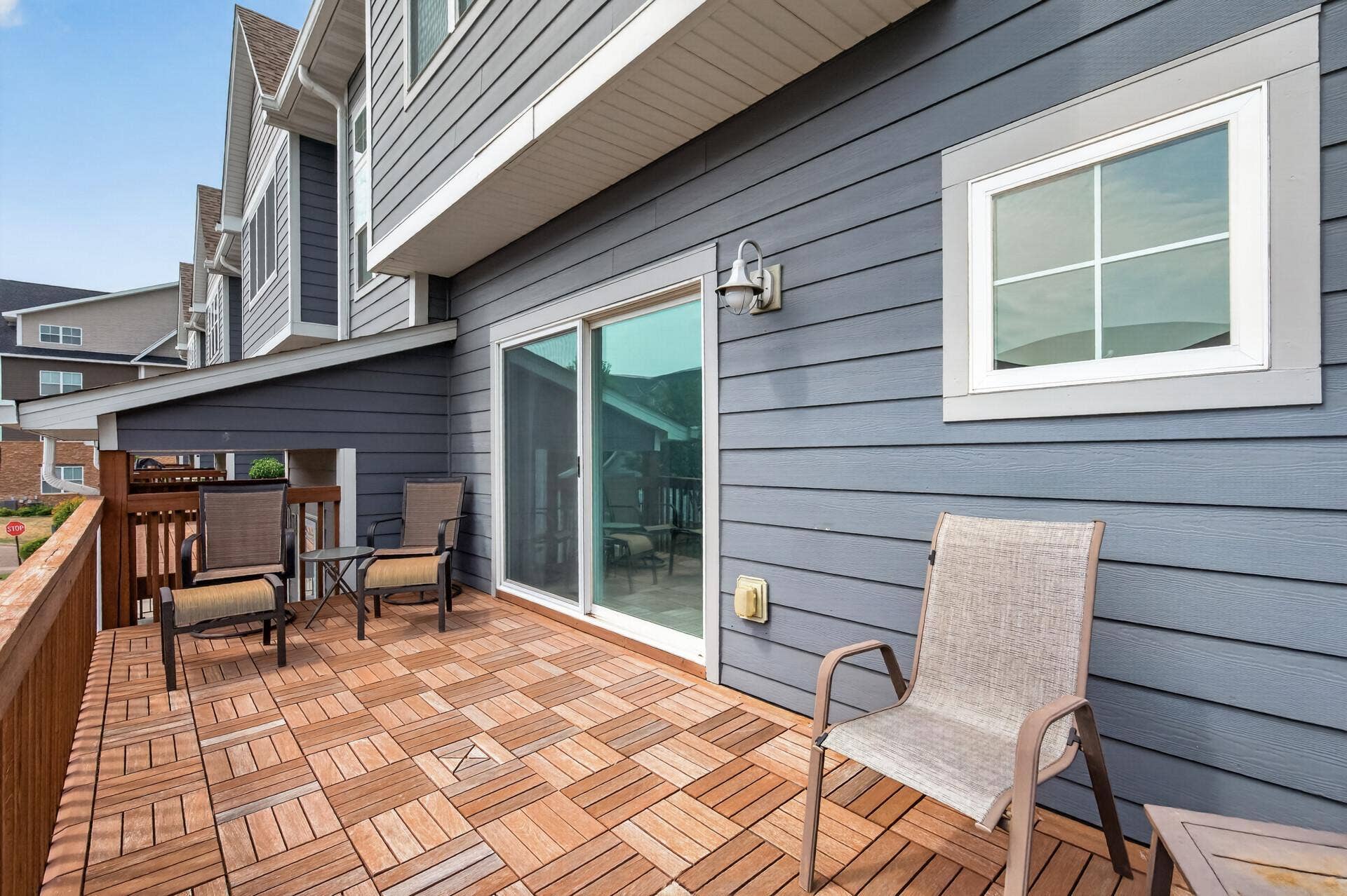 201 Alberta Lane, Little Canada, MN 55117 Private Patio