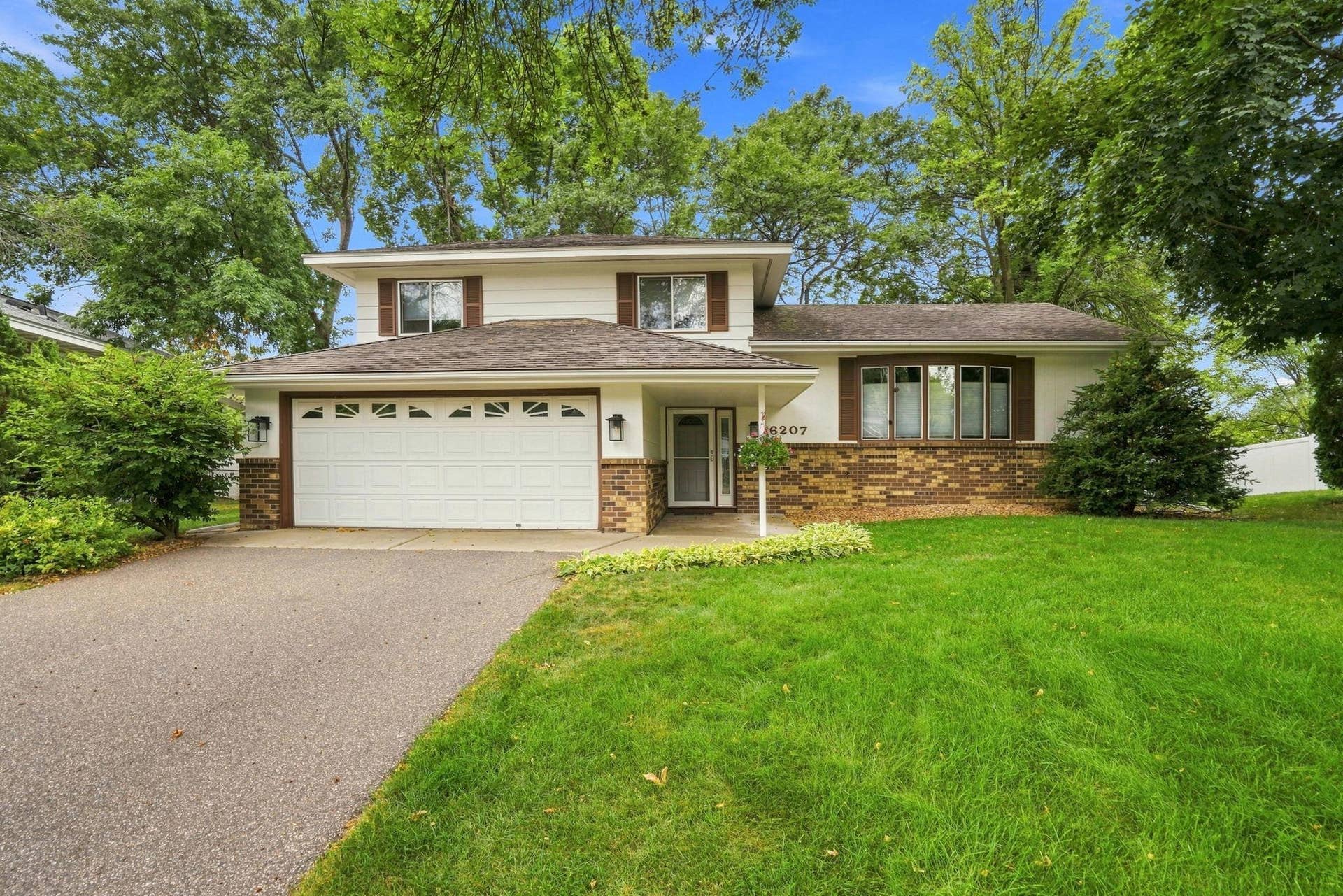6207 Edgemont Boulevard N, Brooklyn Park, MN 55428 1-web-or-mls-DSC00725.jpg