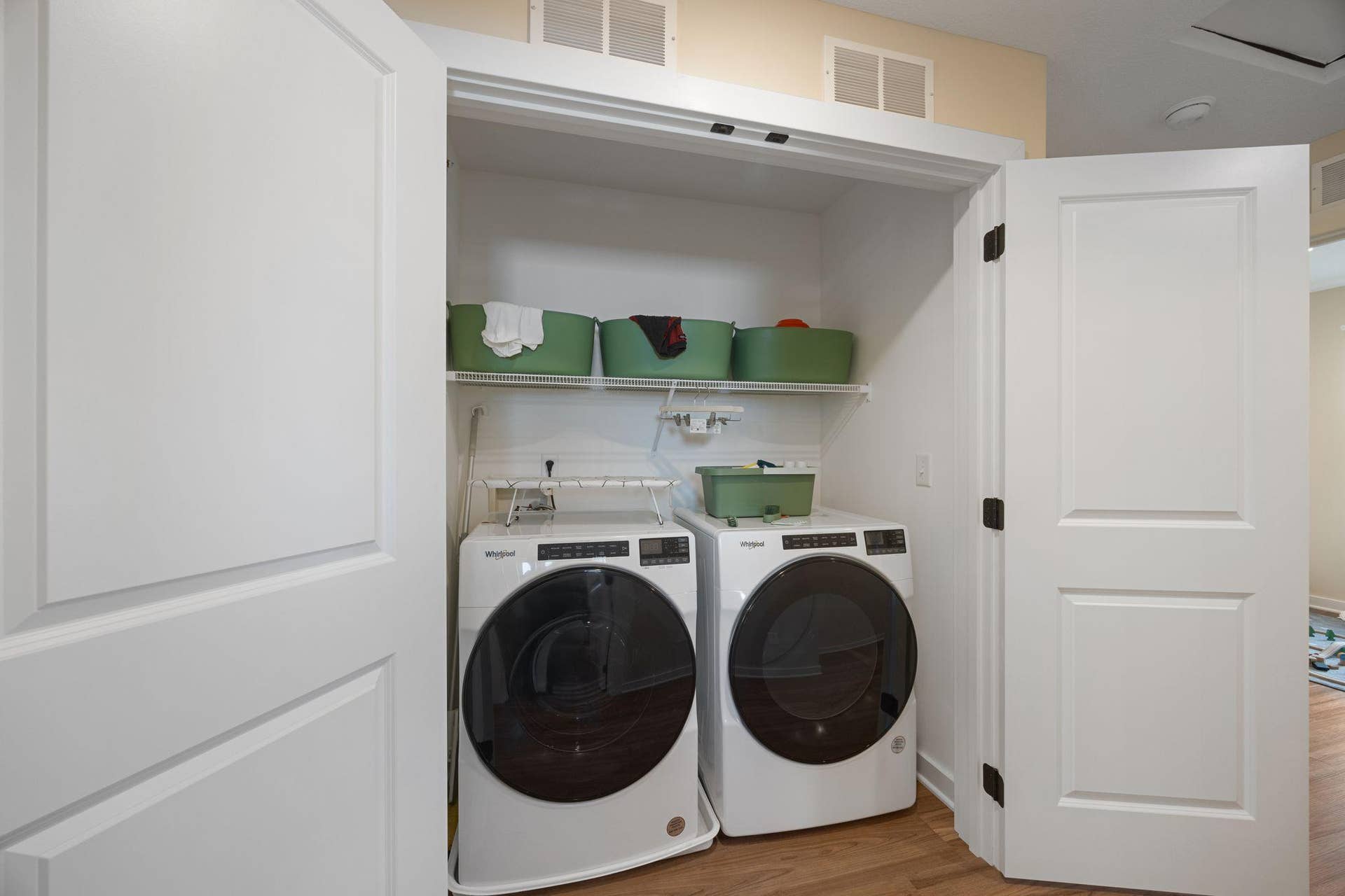 1339 Howard Street N, #1, 92, Saint Paul, MN 55119 Upper level laundry - washer and dryer included!