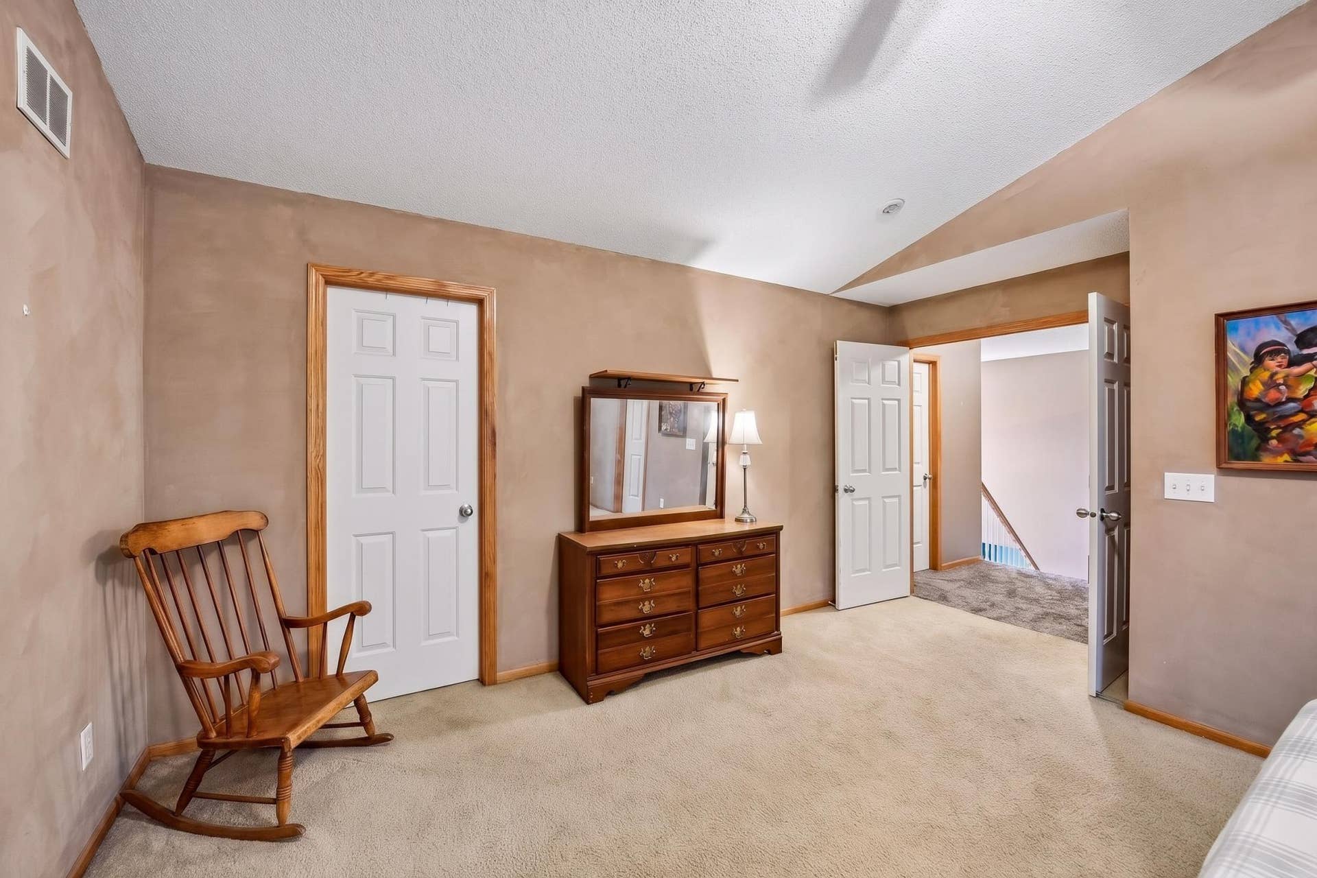 848 Bridle Creek Lane, Jordan, MN 55352 Virtual Alterations