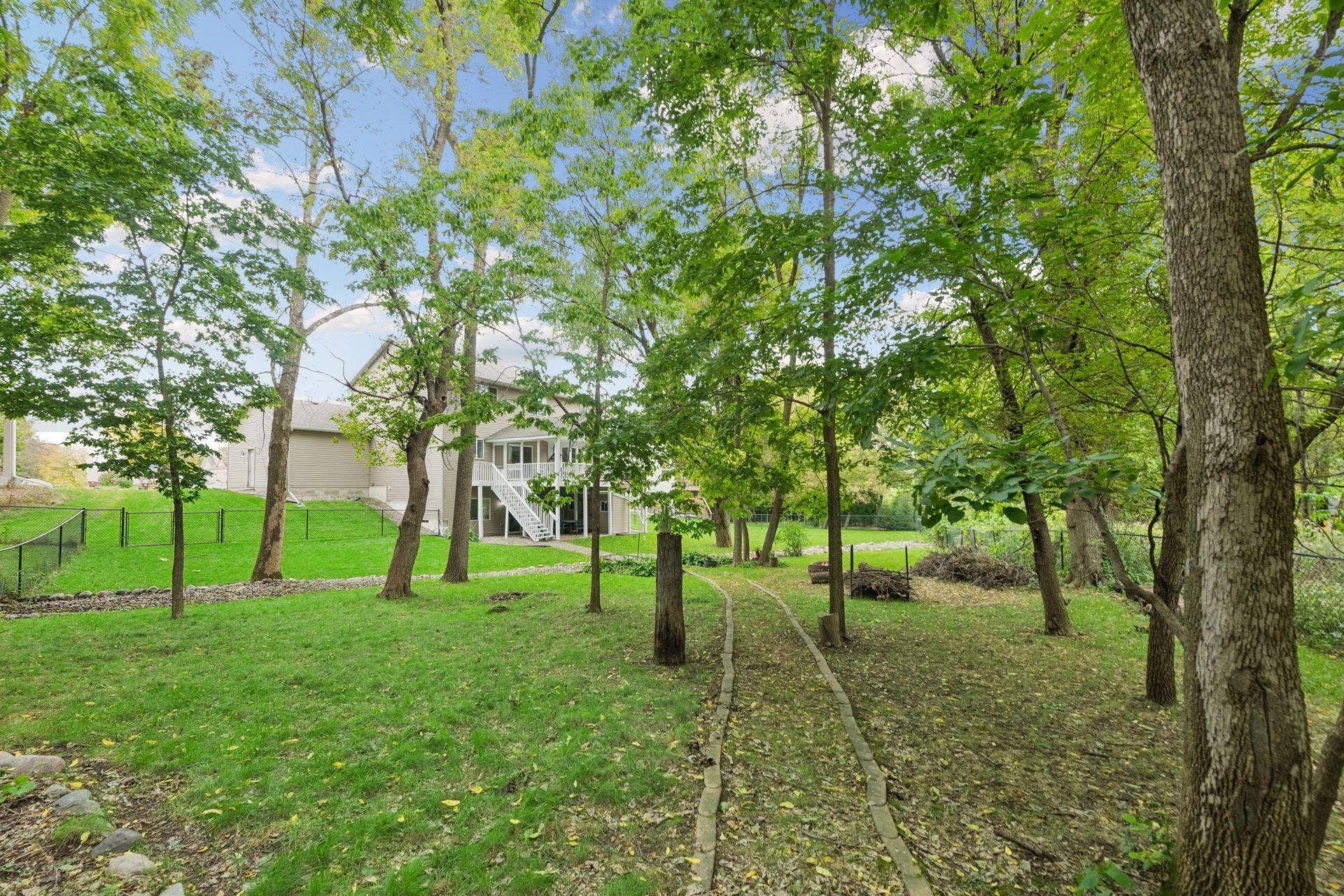 848 Bridle Creek Lane, Jordan, MN 55352 848 Bridle Creek Lane, Jordan, MN 55352
