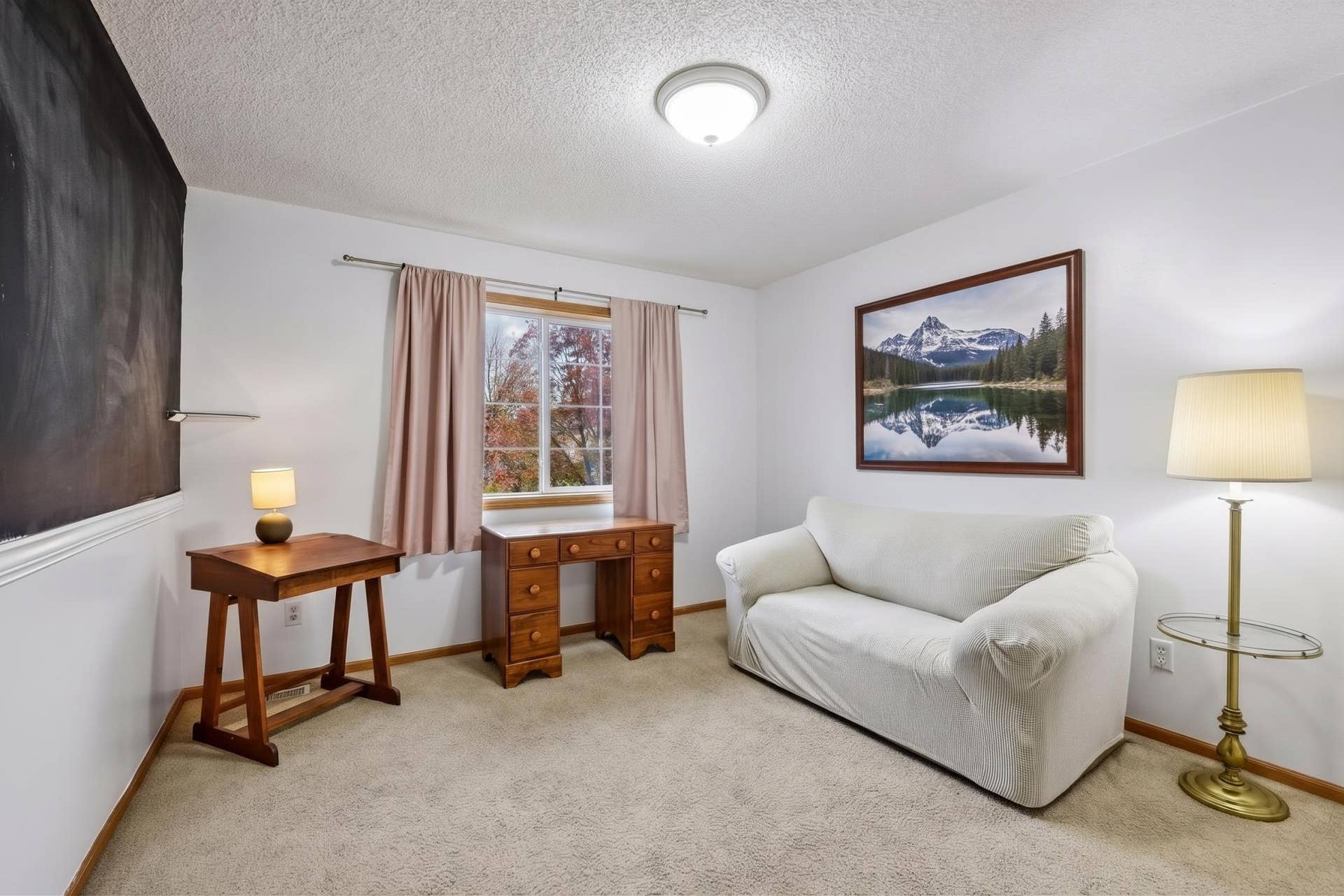 848 Bridle Creek Lane, Jordan, MN 55352 Virtual Alterations