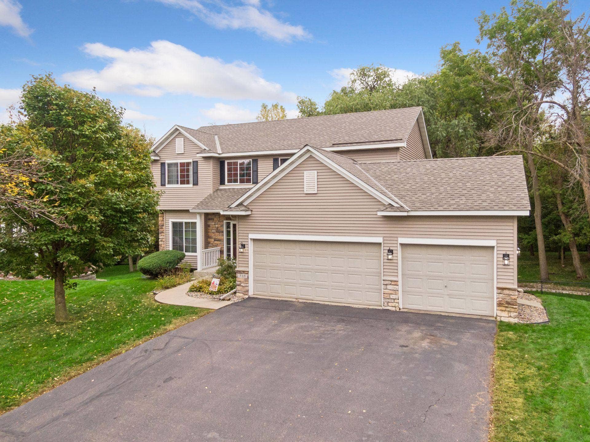 848 Bridle Creek Lane, Jordan, MN 55352 848 Bridle Creek Lane, Jordan, MN 55352