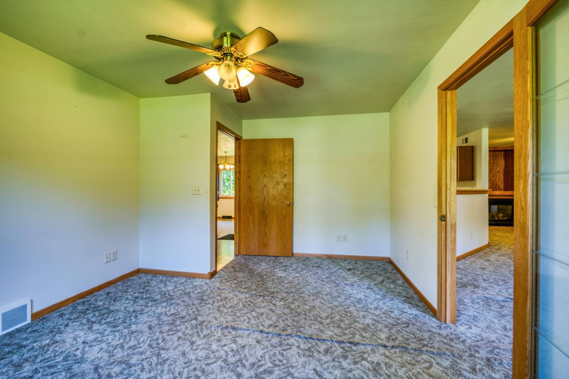 12998 Idlewild Drive NE, Bemidji, MN 56601 Den