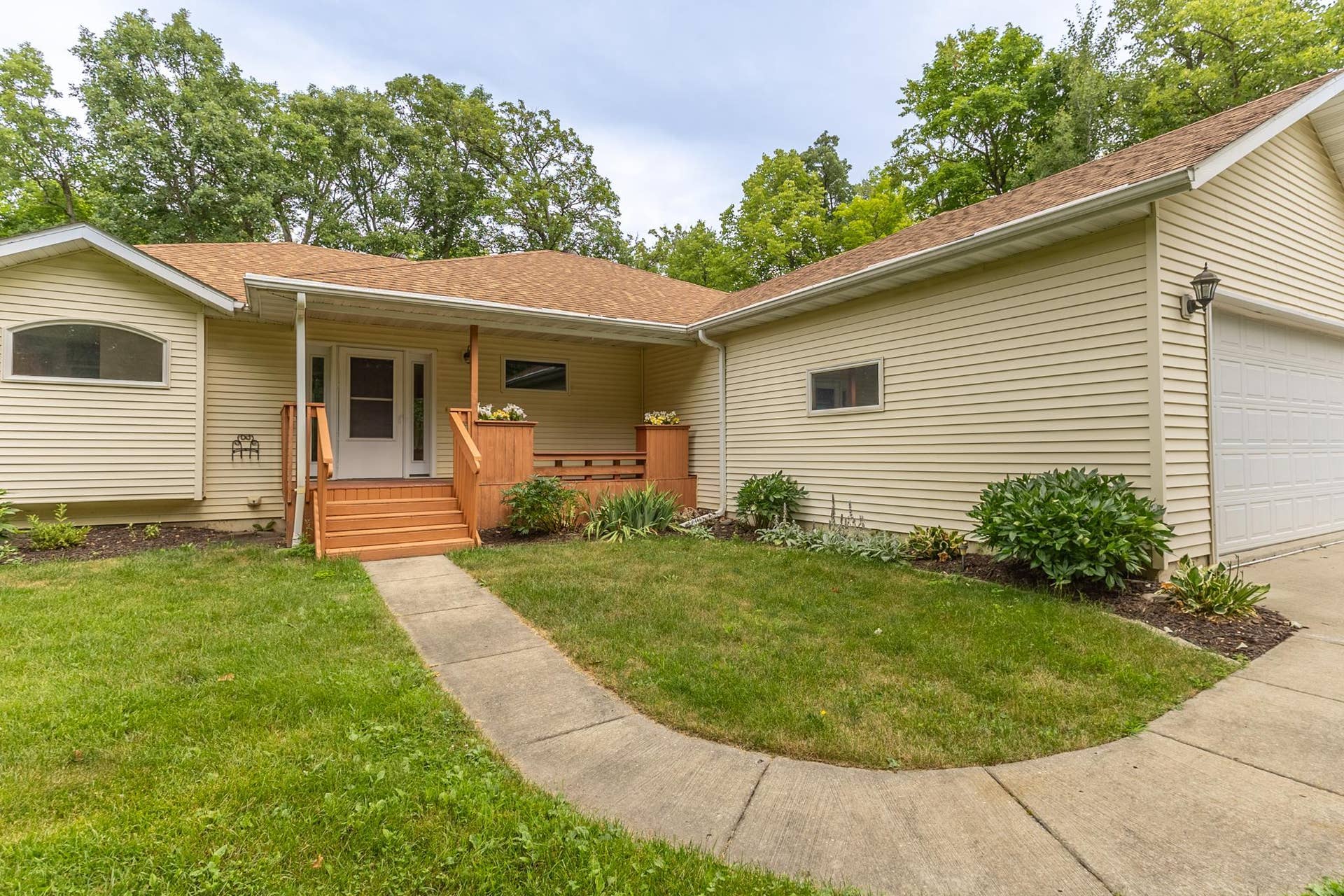18400 Shorewood Court NW, Bemidji, MN 56601 Shorewood Ct-2.jpg