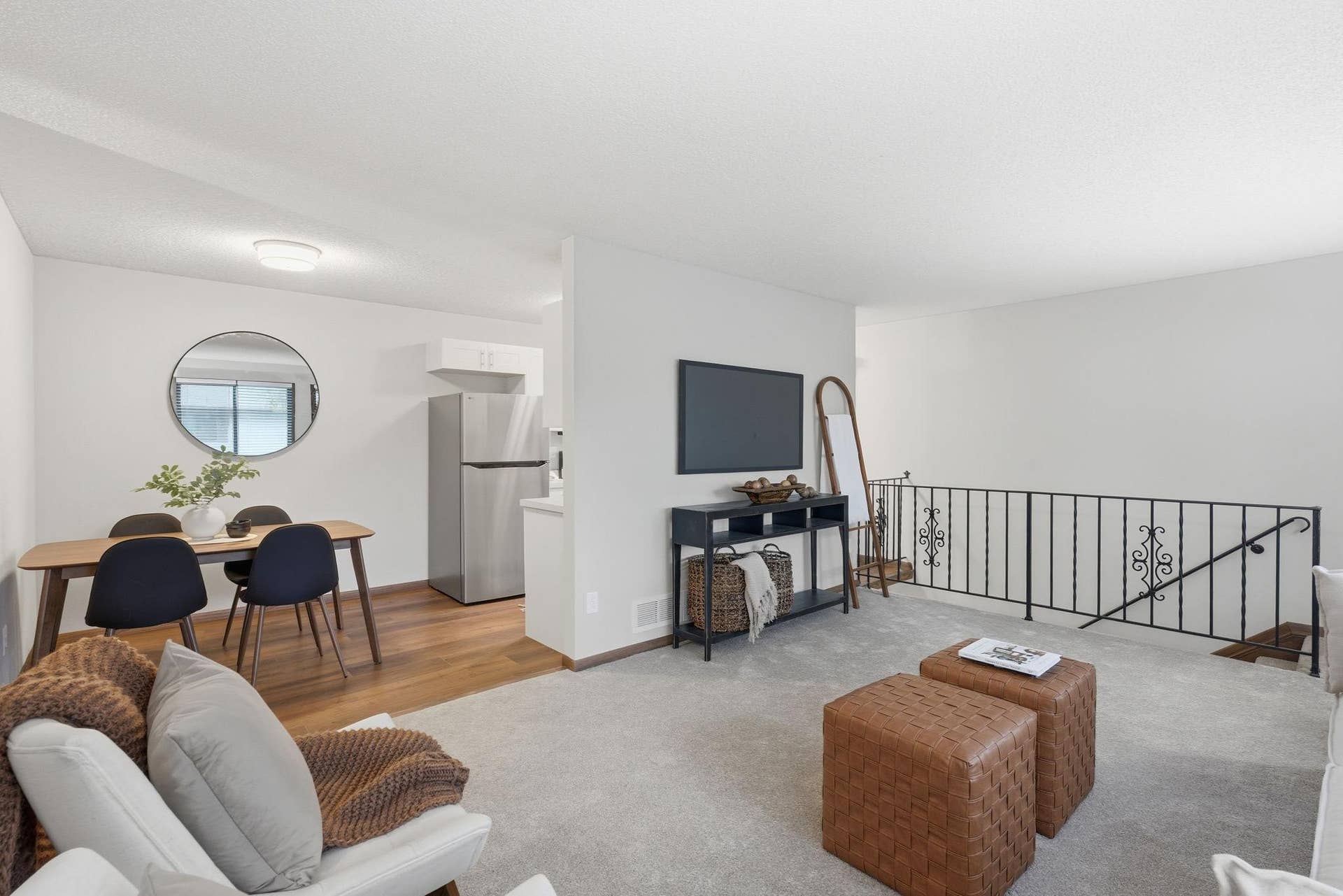 6616 84th Court N, Brooklyn Park, MN 55445 Welcome Home!