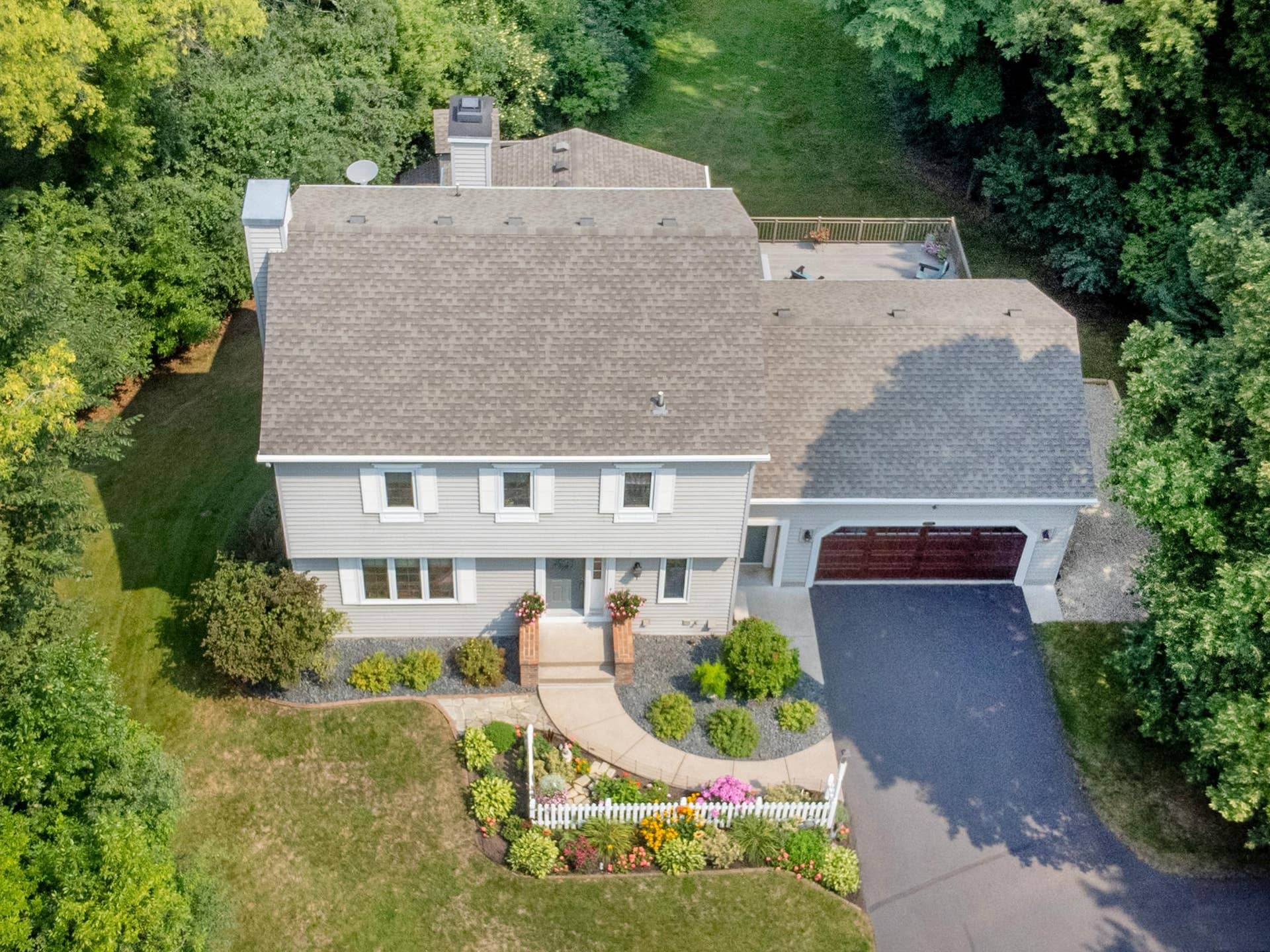 6256 Lynn Way, Woodbury, MN 55129 6256 Lynn Way, Woodbury, MN 55129