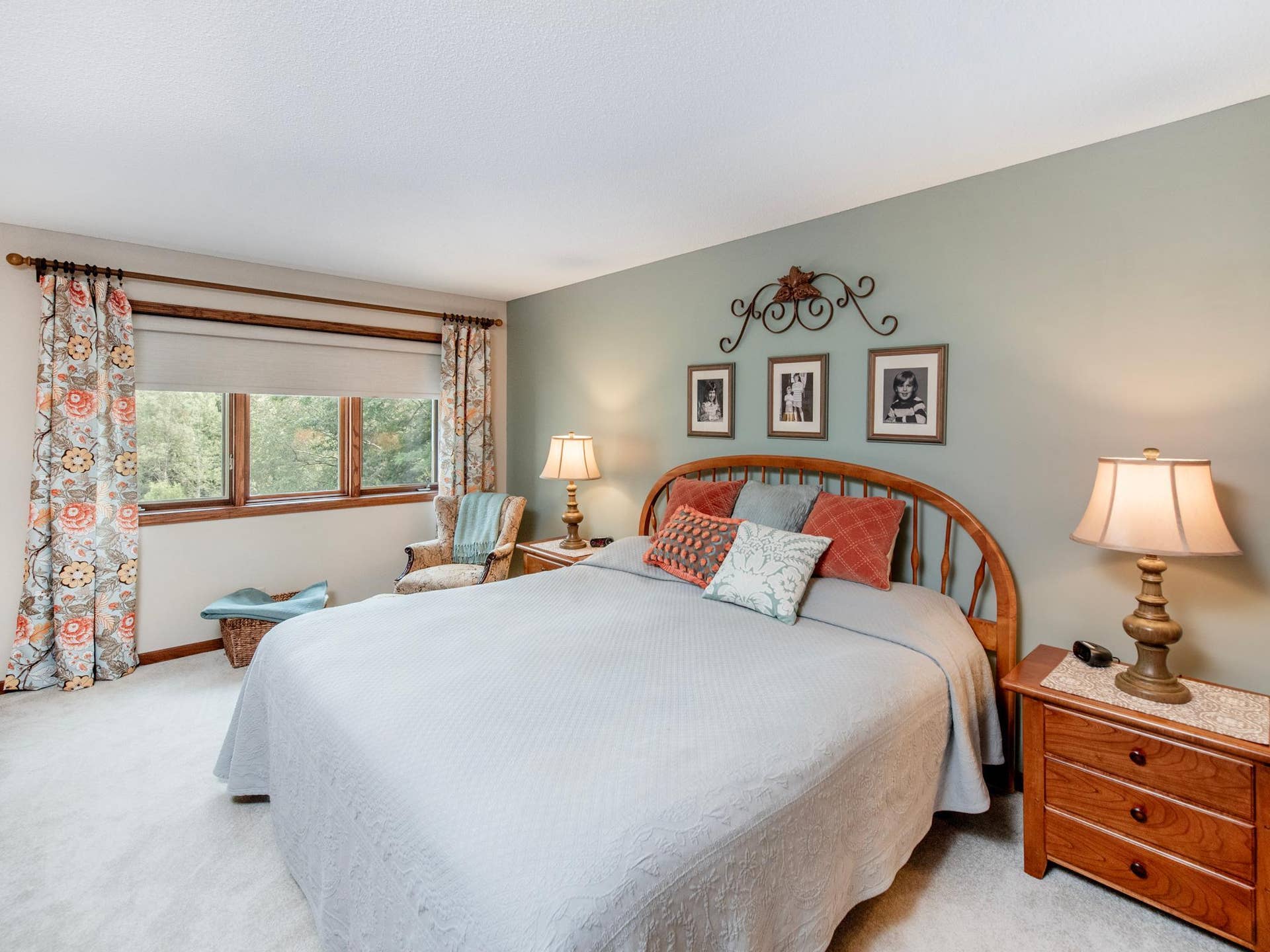 6256 Lynn Way, Woodbury, MN 55129 6256 Lynn Way, Woodbury, MN 55129