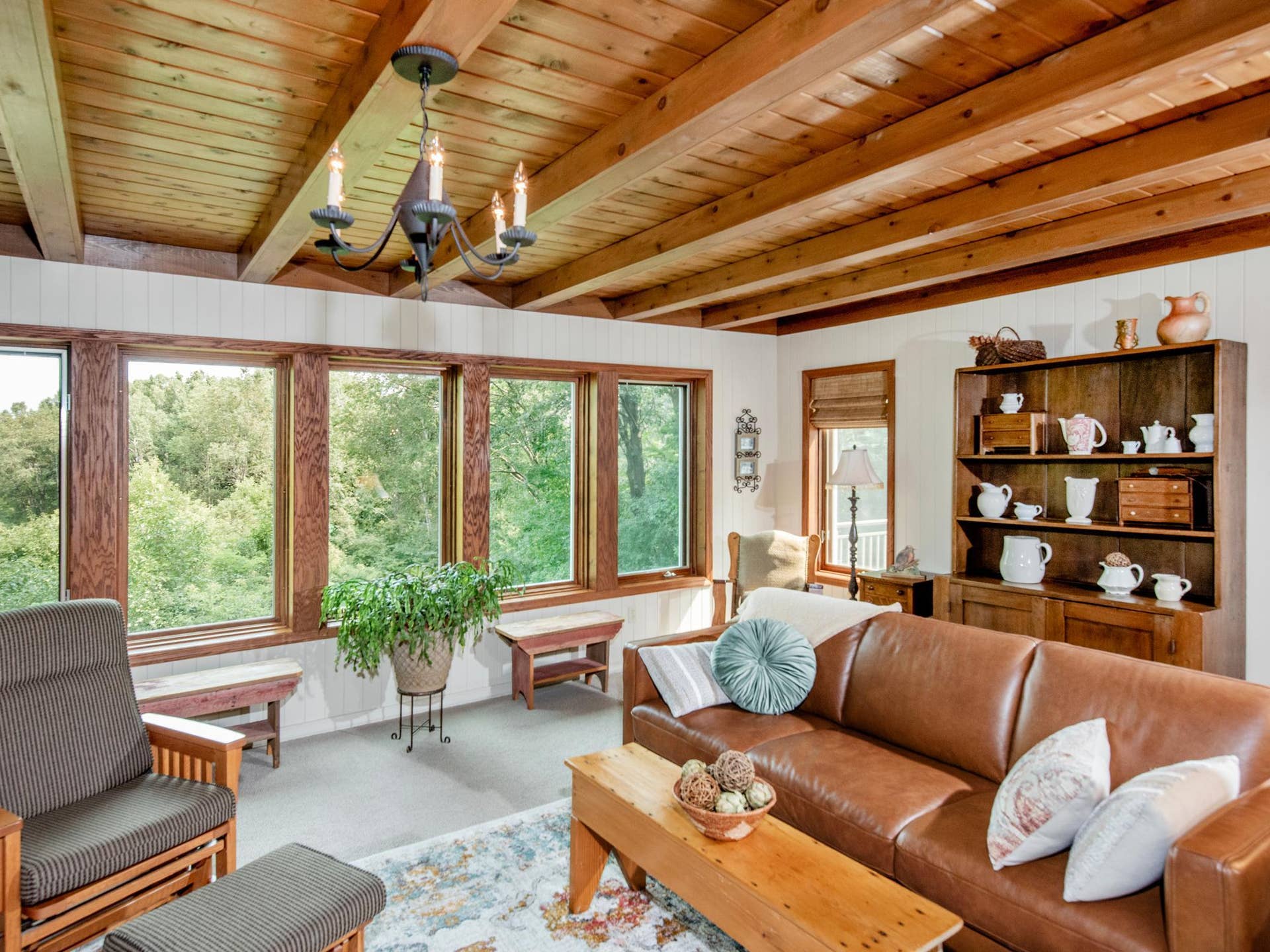 6256 Lynn Way, Woodbury, MN 55129 6256 Lynn Way, Woodbury, MN 55129