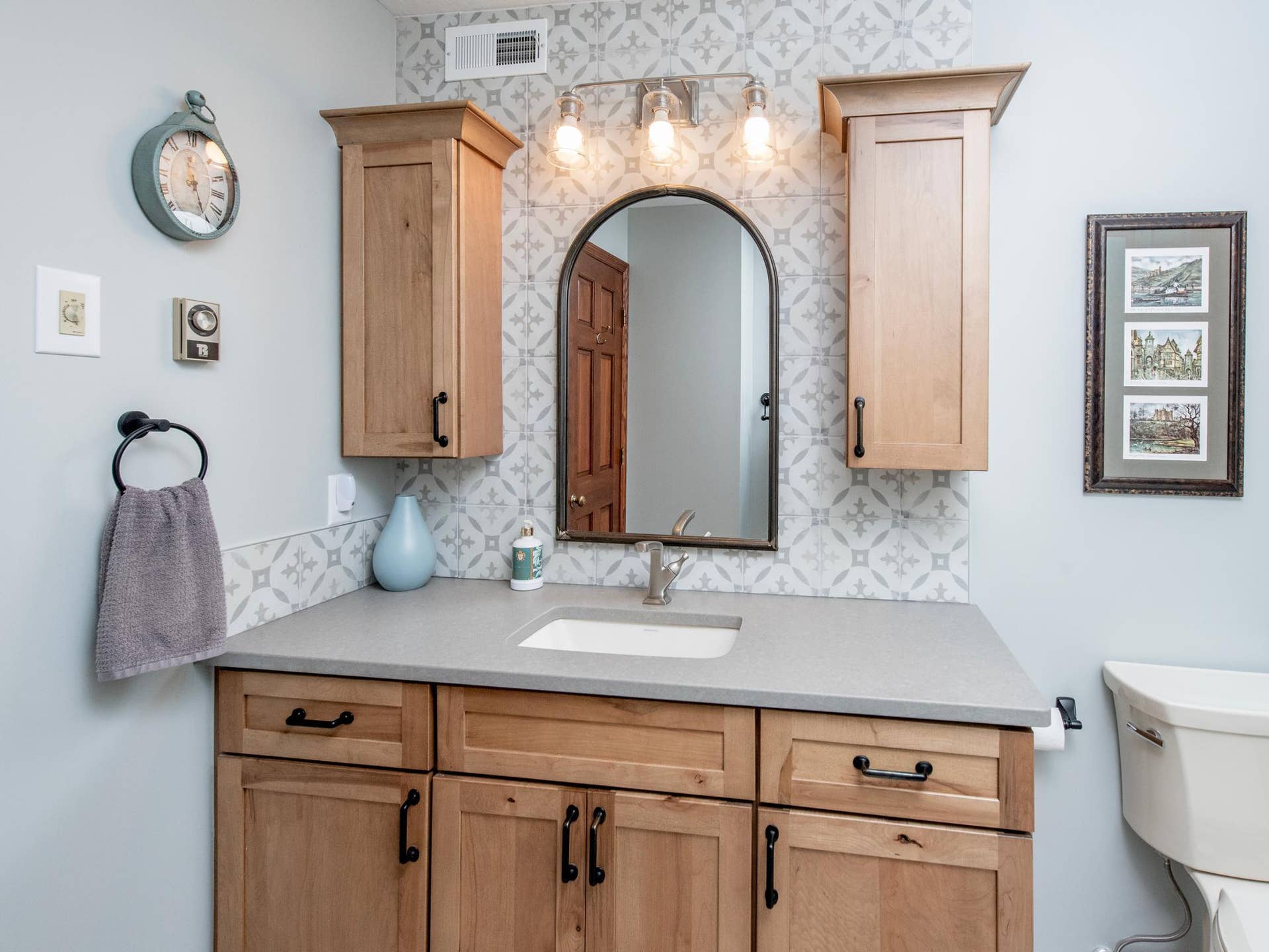 6256 Lynn Way, Woodbury, MN 55129 6256 Lynn Way, Woodbury, MN 55129