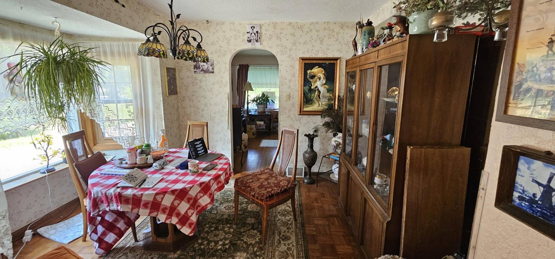 571 Century Avenue N, Maplewood, MN 55119 Dining Room.jpg