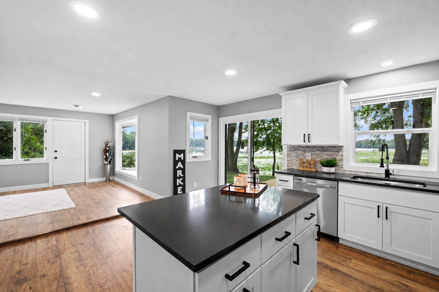 5415 Twin Lake Boulevard E, Brooklyn Center, MN 55429 5415 Twin Lake Boulevard E, Brooklyn Center, MN 55429