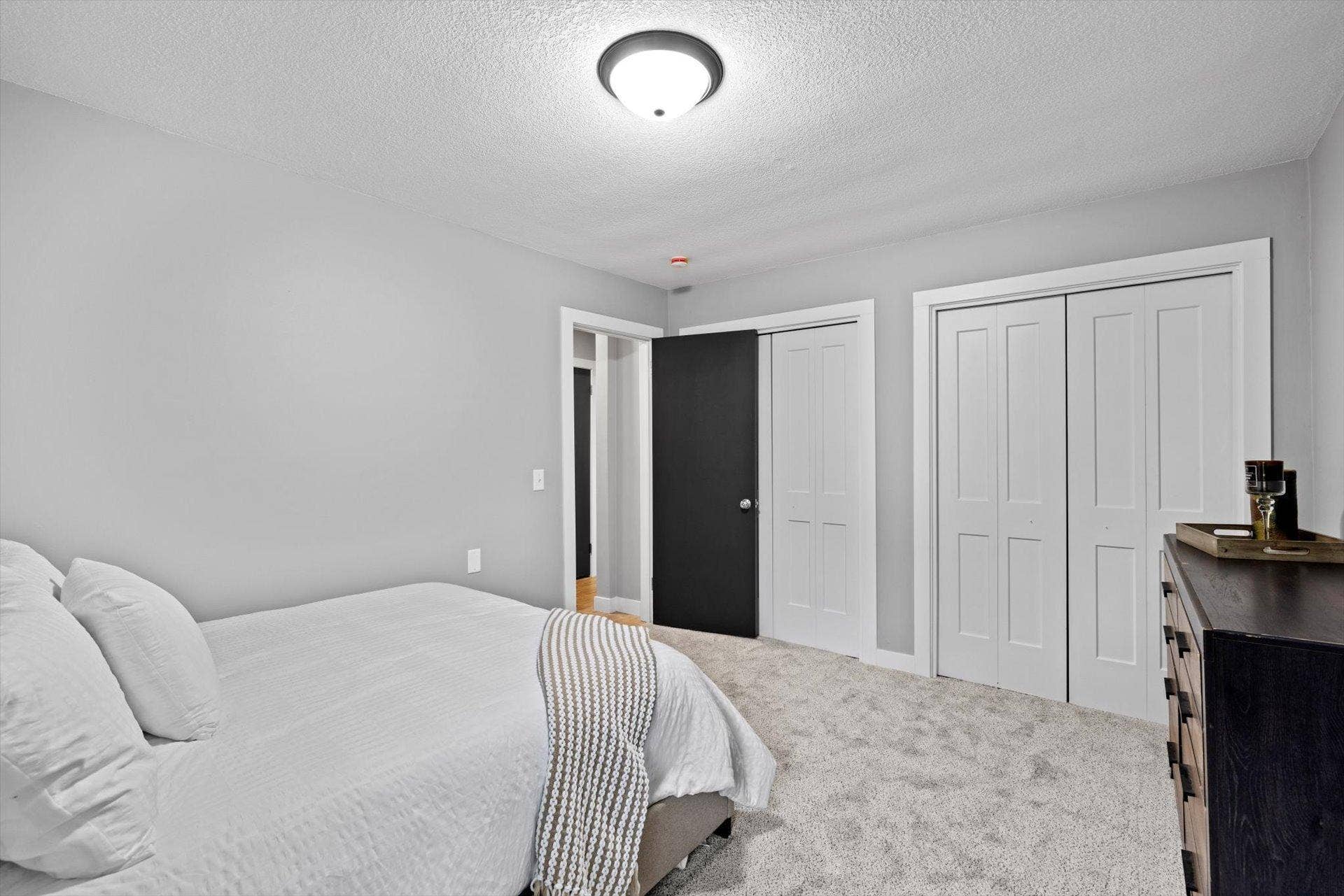 5415 Twin Lake Boulevard E, Brooklyn Center, MN 55429 5415 Twin Lake Boulevard E, Brooklyn Center, MN 55429