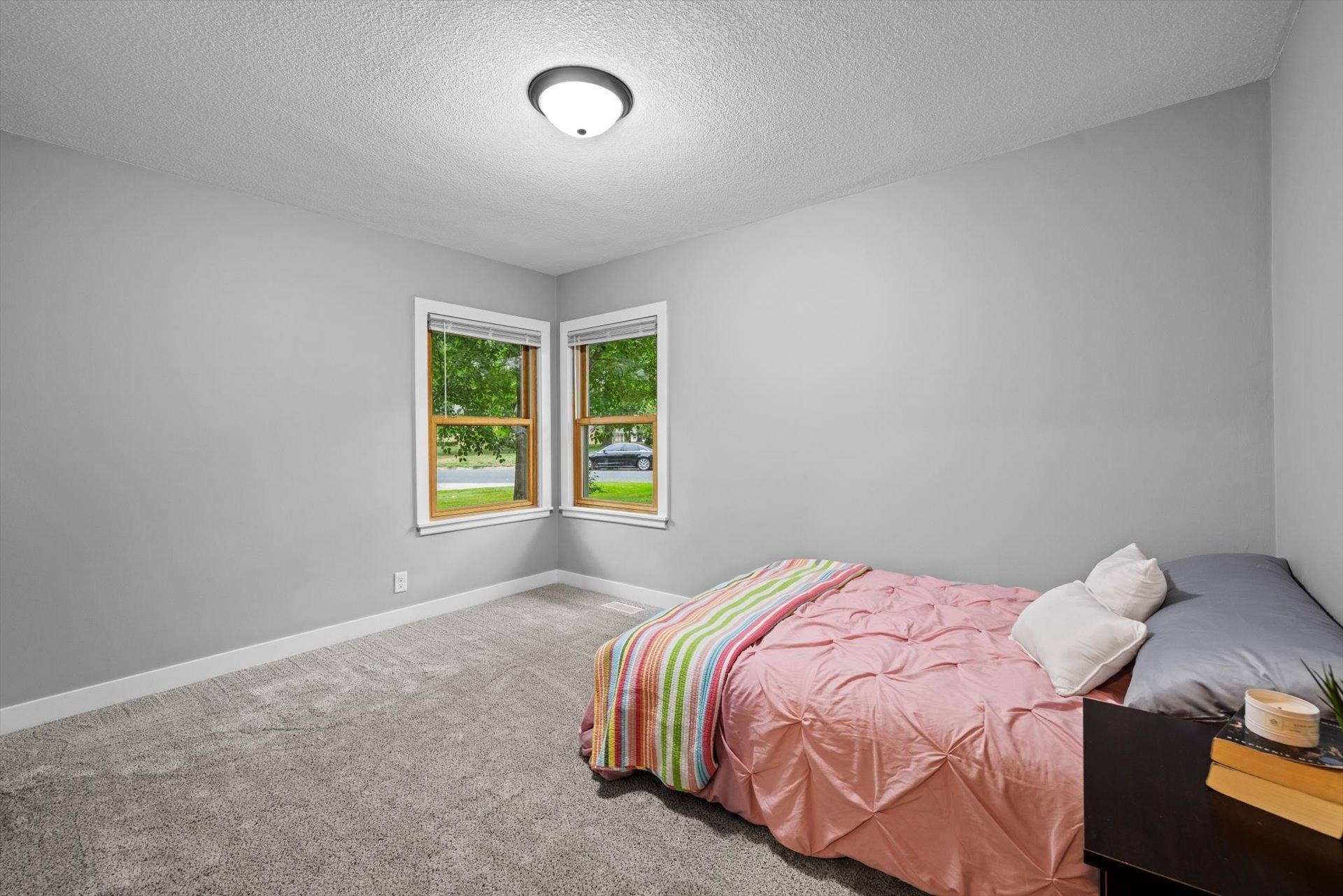 5415 Twin Lake Boulevard E, Brooklyn Center, MN 55429 5415 Twin Lake Boulevard E, Brooklyn Center, MN 55429