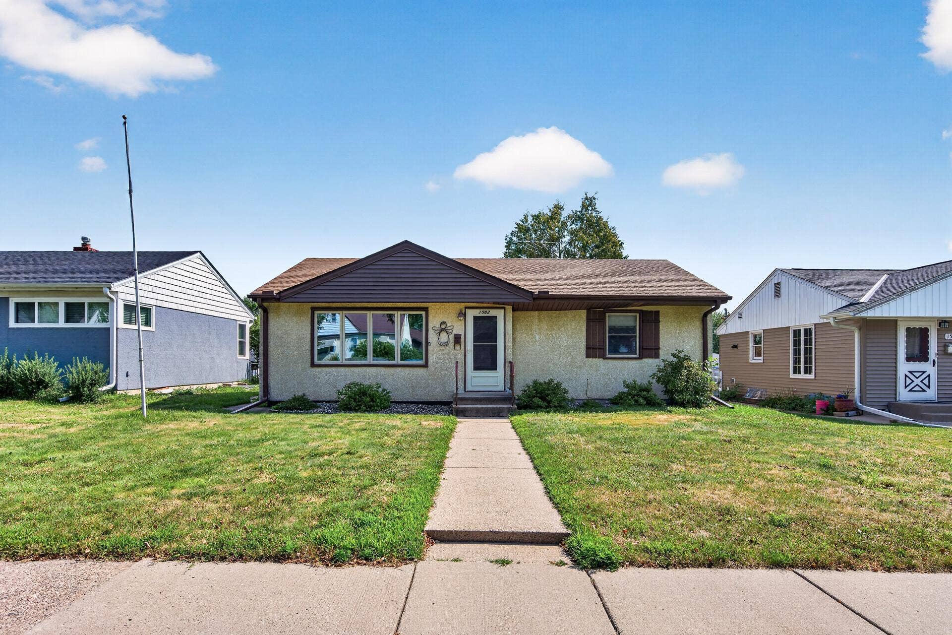 1582 Hoyt Avenue E, 92, Saint Paul, MN 55106 1582 Hoyt Avenue E, 92, Saint Paul, MN 55106
