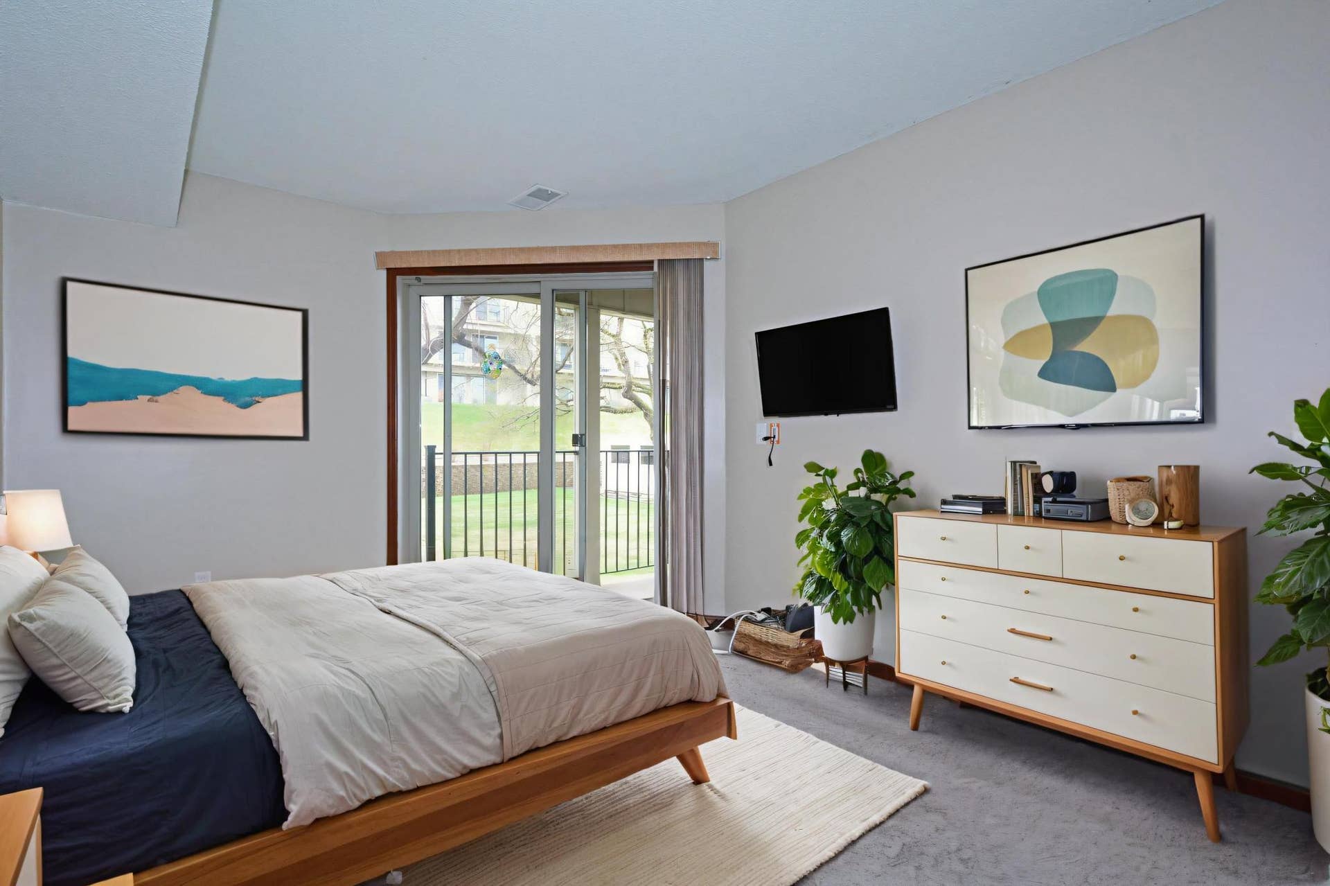 6351 N Saint Croix Trail N, #138, Stillwater, MN 55082 Bedroom - virtually staged