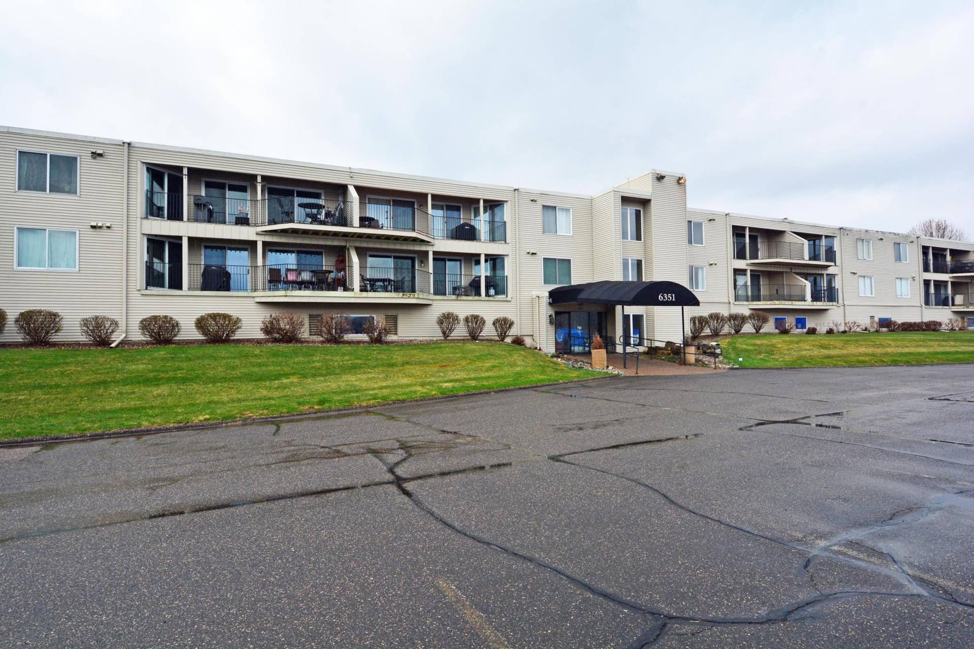 6351 N Saint Croix Trail N, #138, Stillwater, MN 55082 6351 St Croix Trail No 138 02.jpg