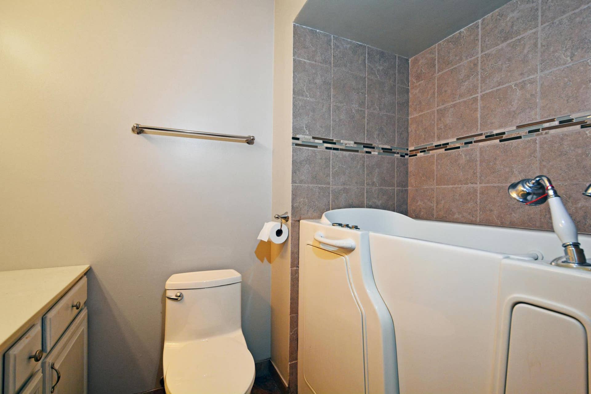 6351 N Saint Croix Trail N, #138, Stillwater, MN 55082 6351 St Croix Trail No 138 16.jpg