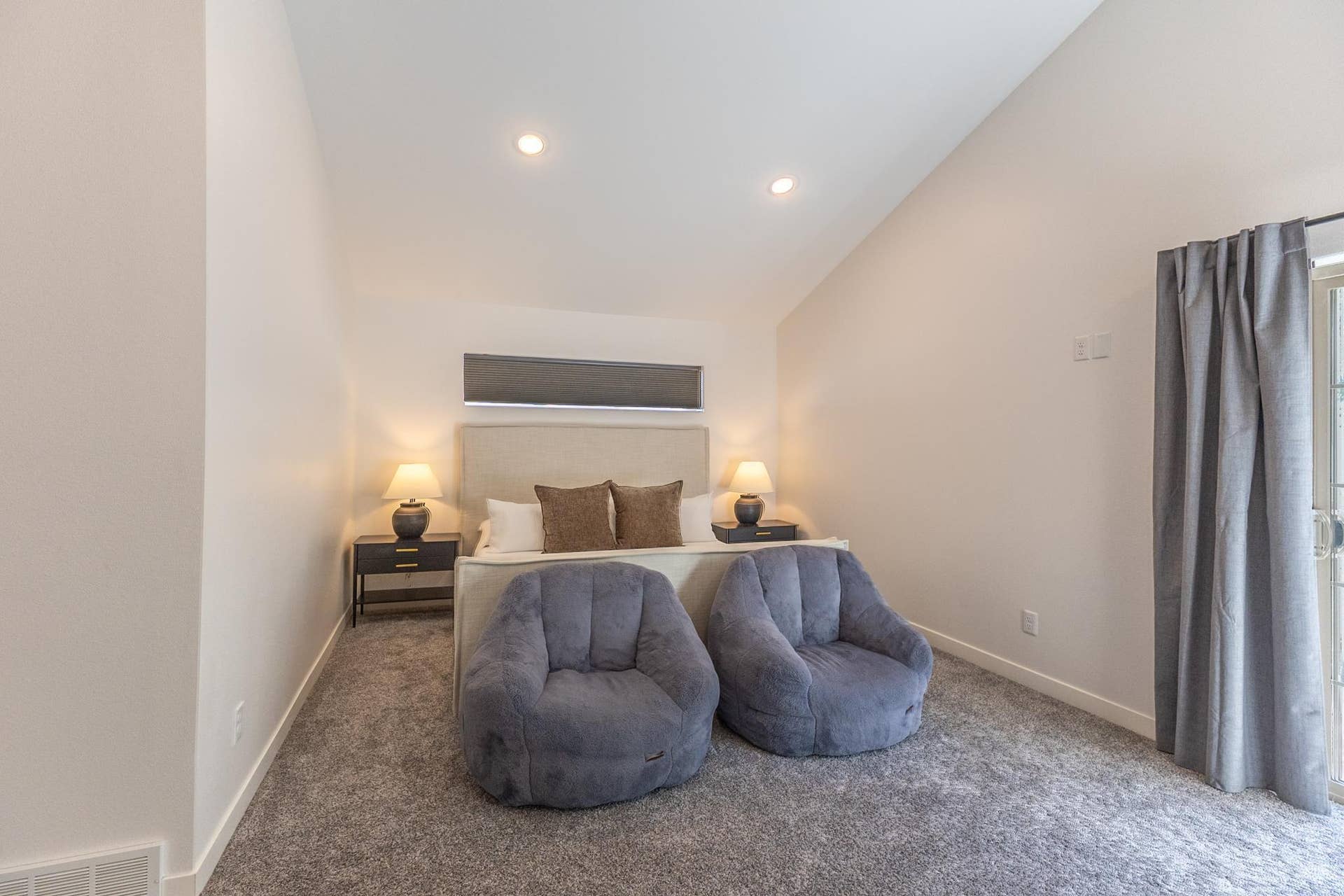 7639 Emerald Pines Drive NW, Bemidji, MN 56601 Primary bedroom-56.jpg