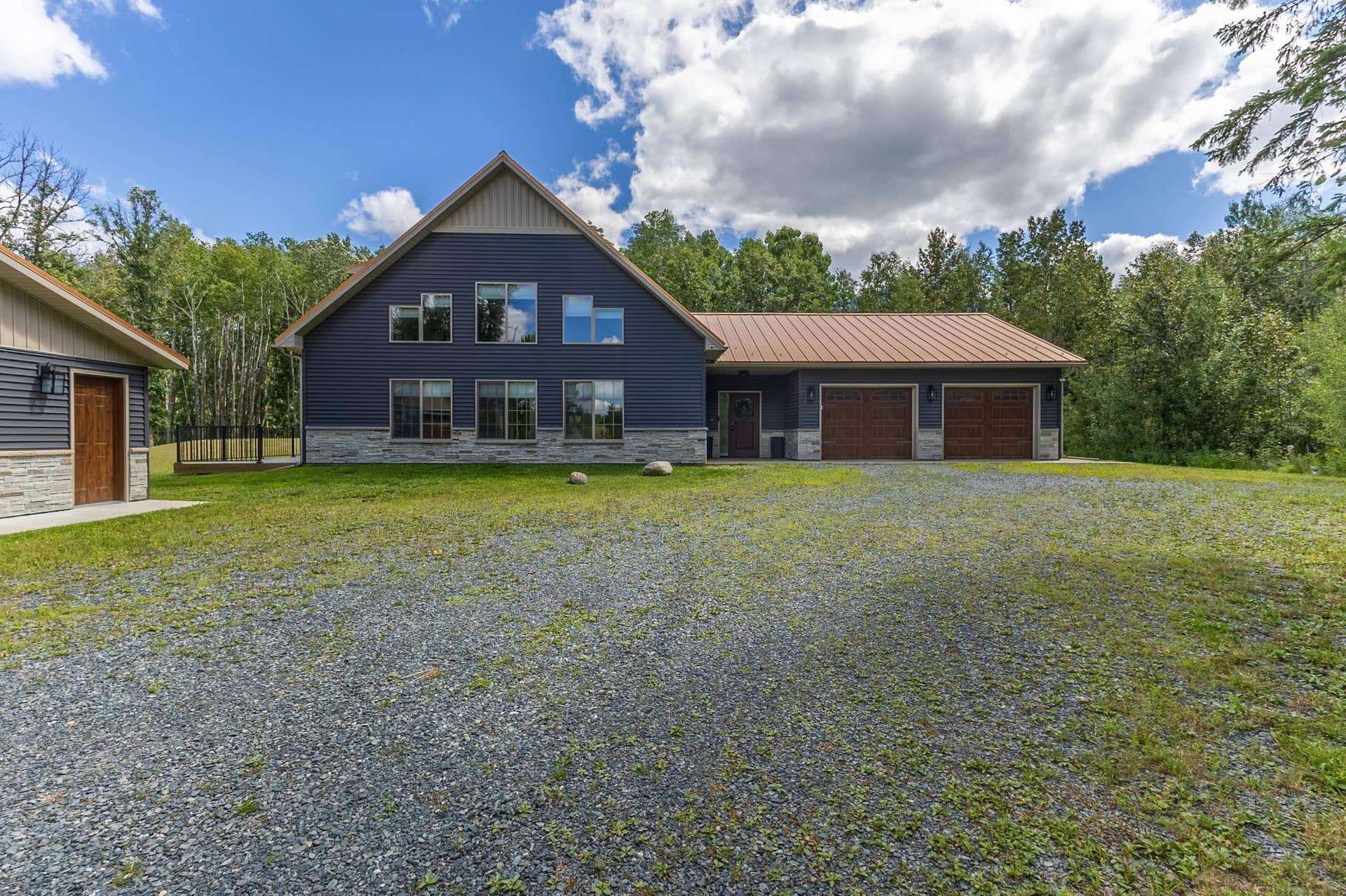 7639 Emerald Pines Drive NW, Bemidji, MN 56601 Emerald Pines Exterior.jpg