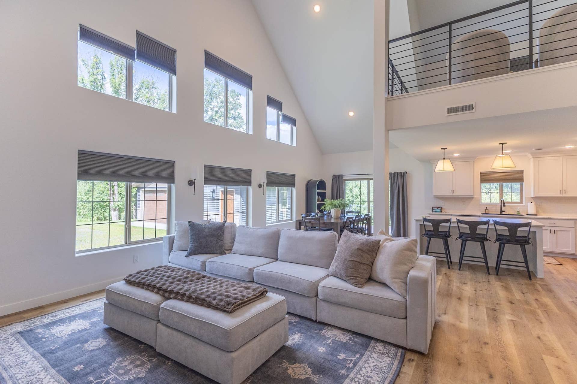 7639 Emerald Pines Drive NW, Bemidji, MN 56601 Living room -04.jpg