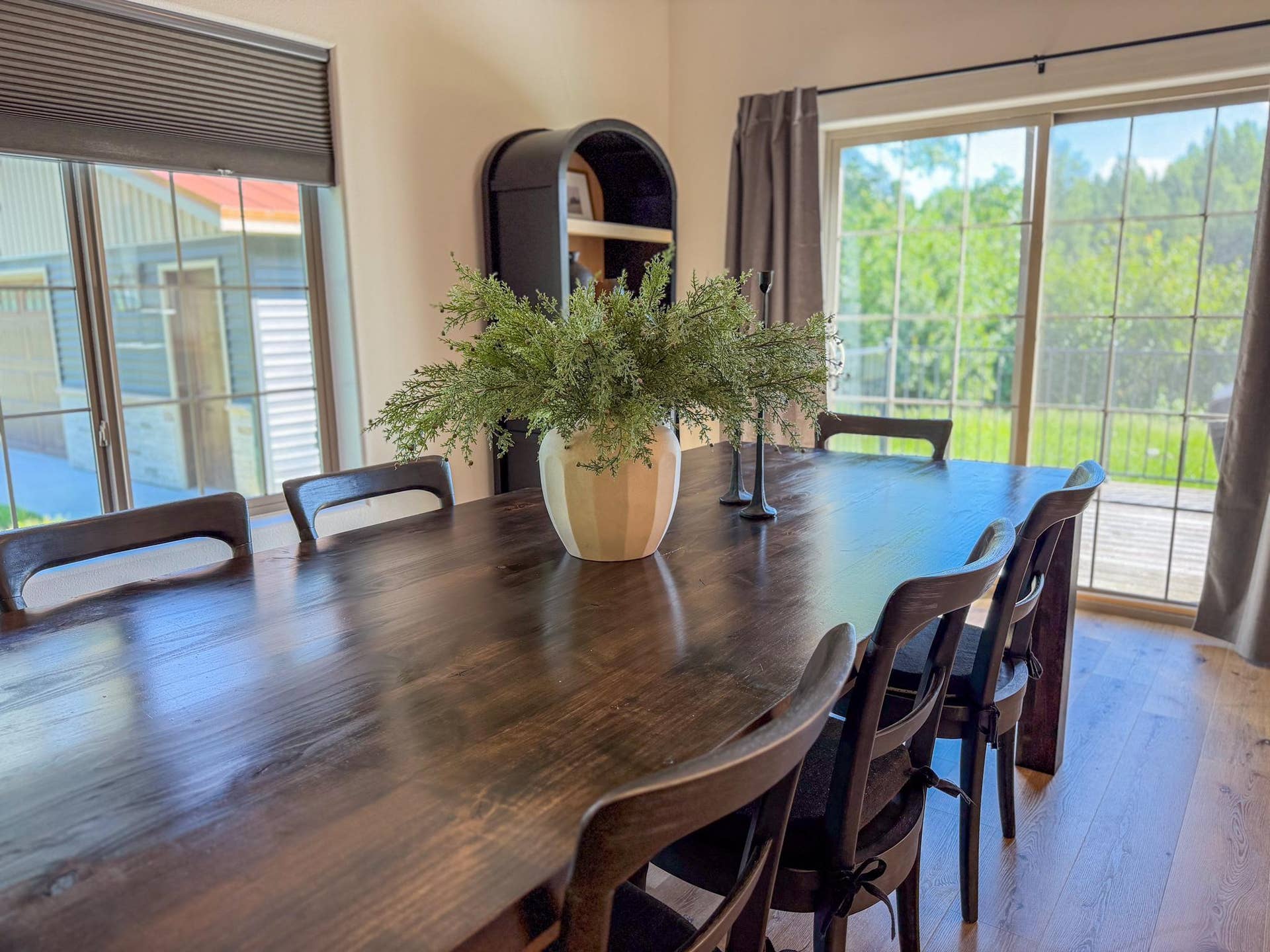7639 Emerald Pines Drive NW, Bemidji, MN 56601 Dining feature-14.jpg