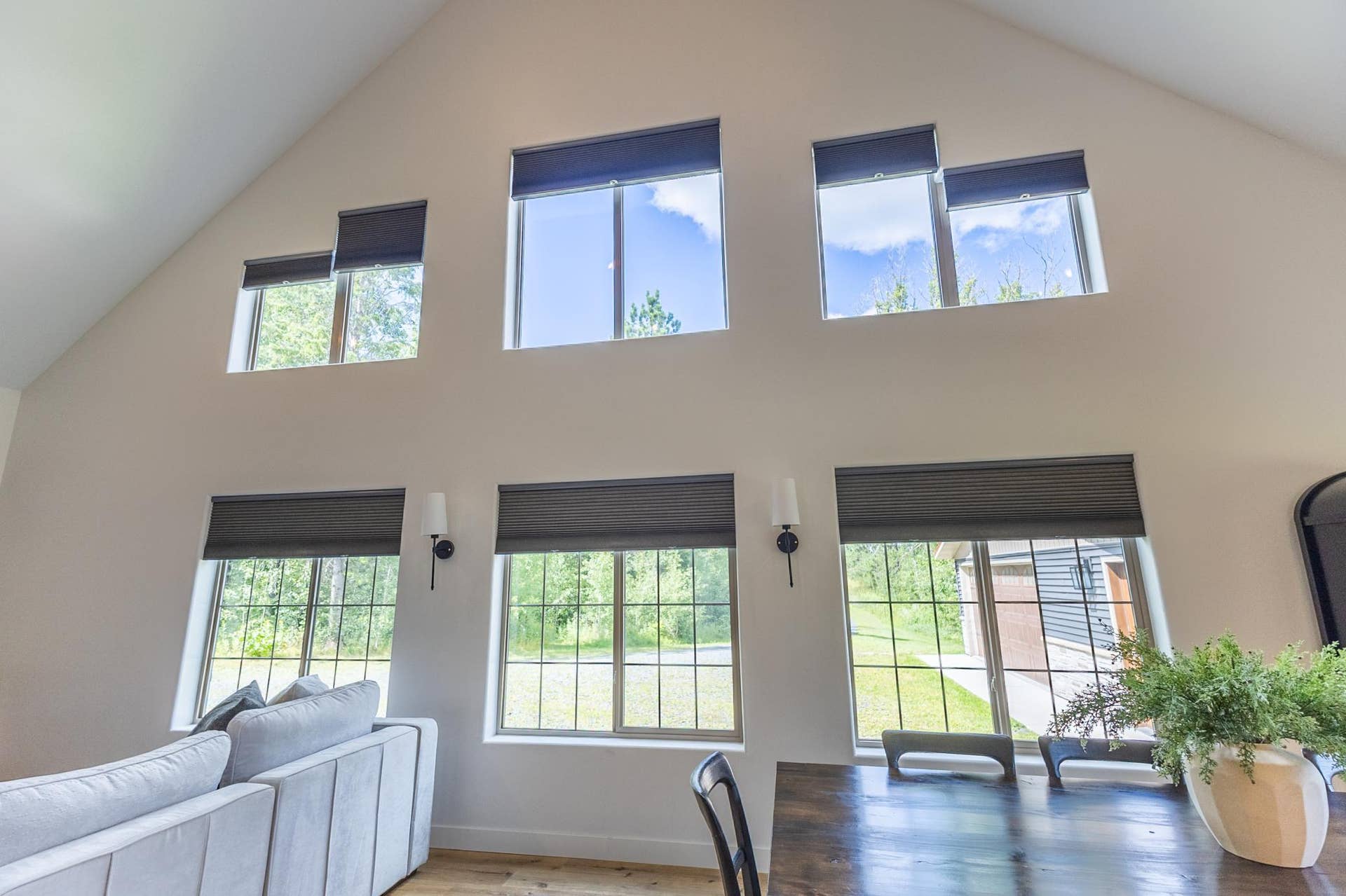 7639 Emerald Pines Drive NW, Bemidji, MN 56601 Living room window bank -03.jpg