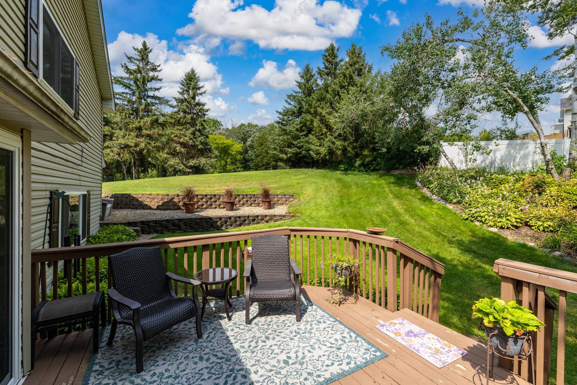 9005 Jensen Avenue S, Cottage Grove, MN 55016 9005 Jensen Avenue S, Cottage Grove, MN 55016