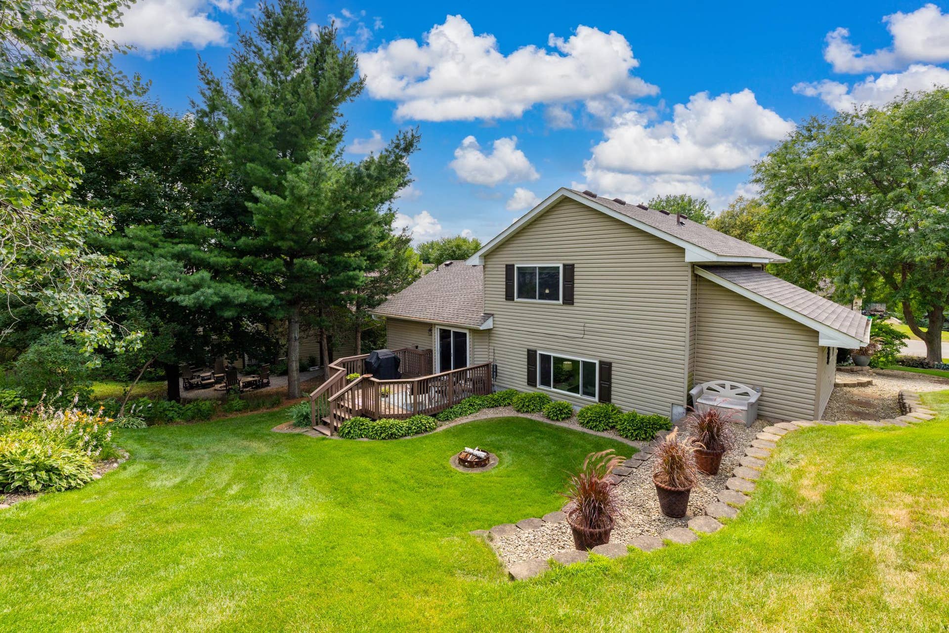 9005 Jensen Avenue S, Cottage Grove, MN 55016 HT8A0610-Edit.jpg