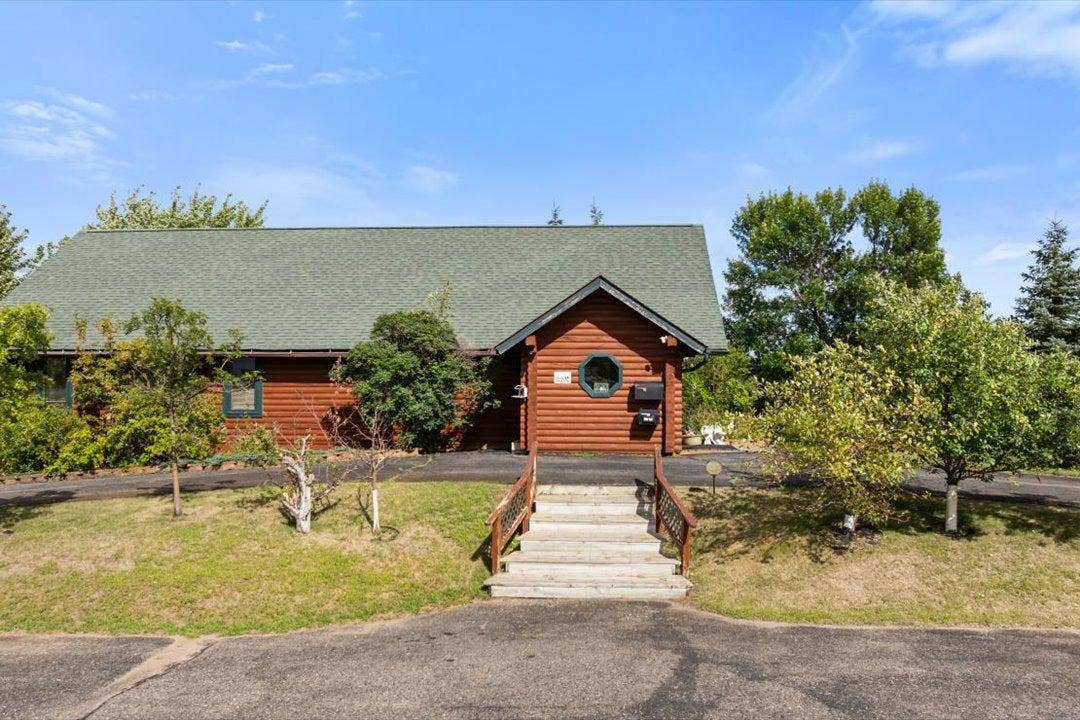 1435 Anne Street NW, Bemidji, MN 56601 15-DJI_20260806193727_0537_D.jpg