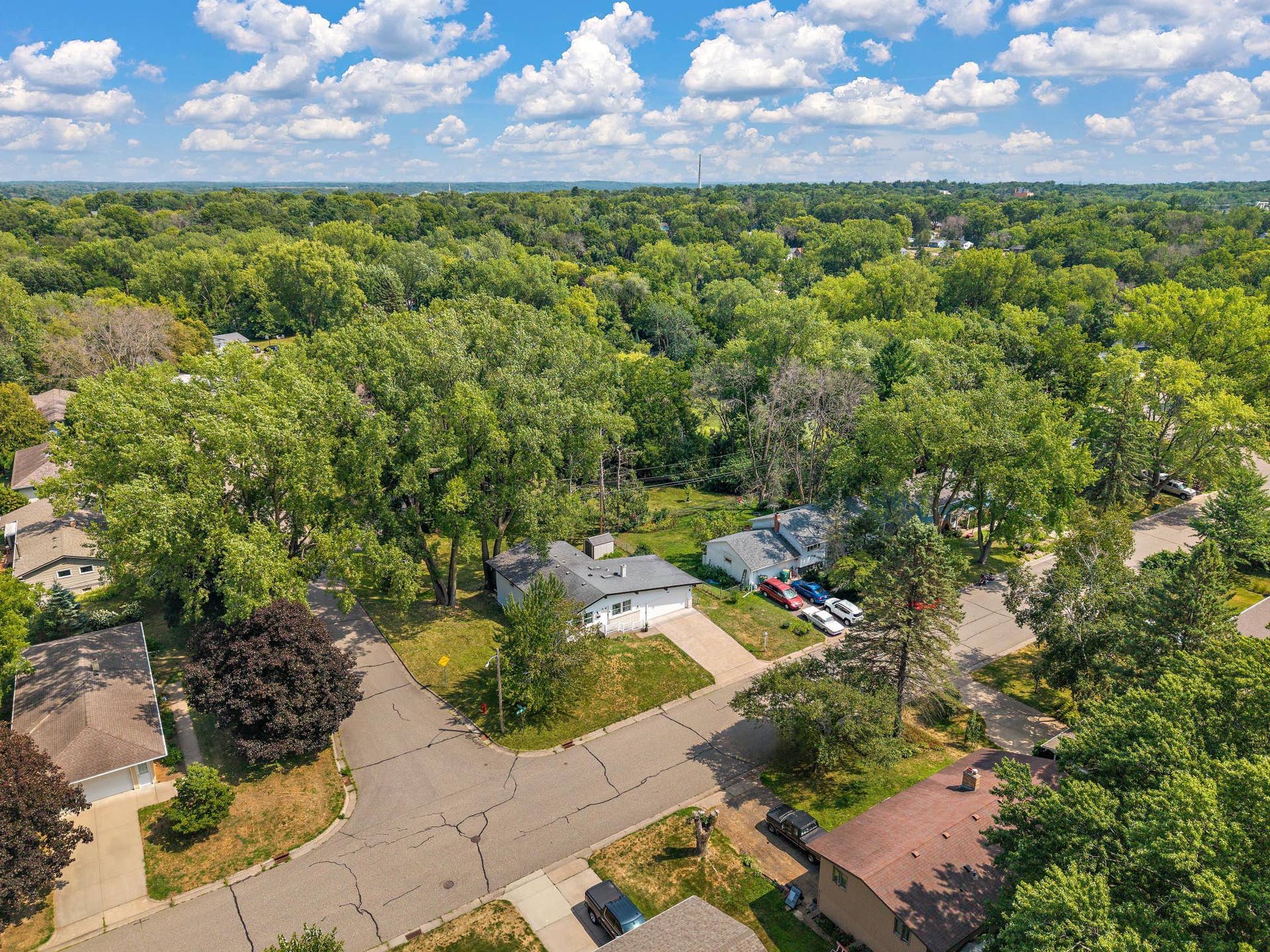 231 Birchwood Drive N, Stillwater, MN 55082 231 Birchwood Drive N, Stillwater, MN 55082