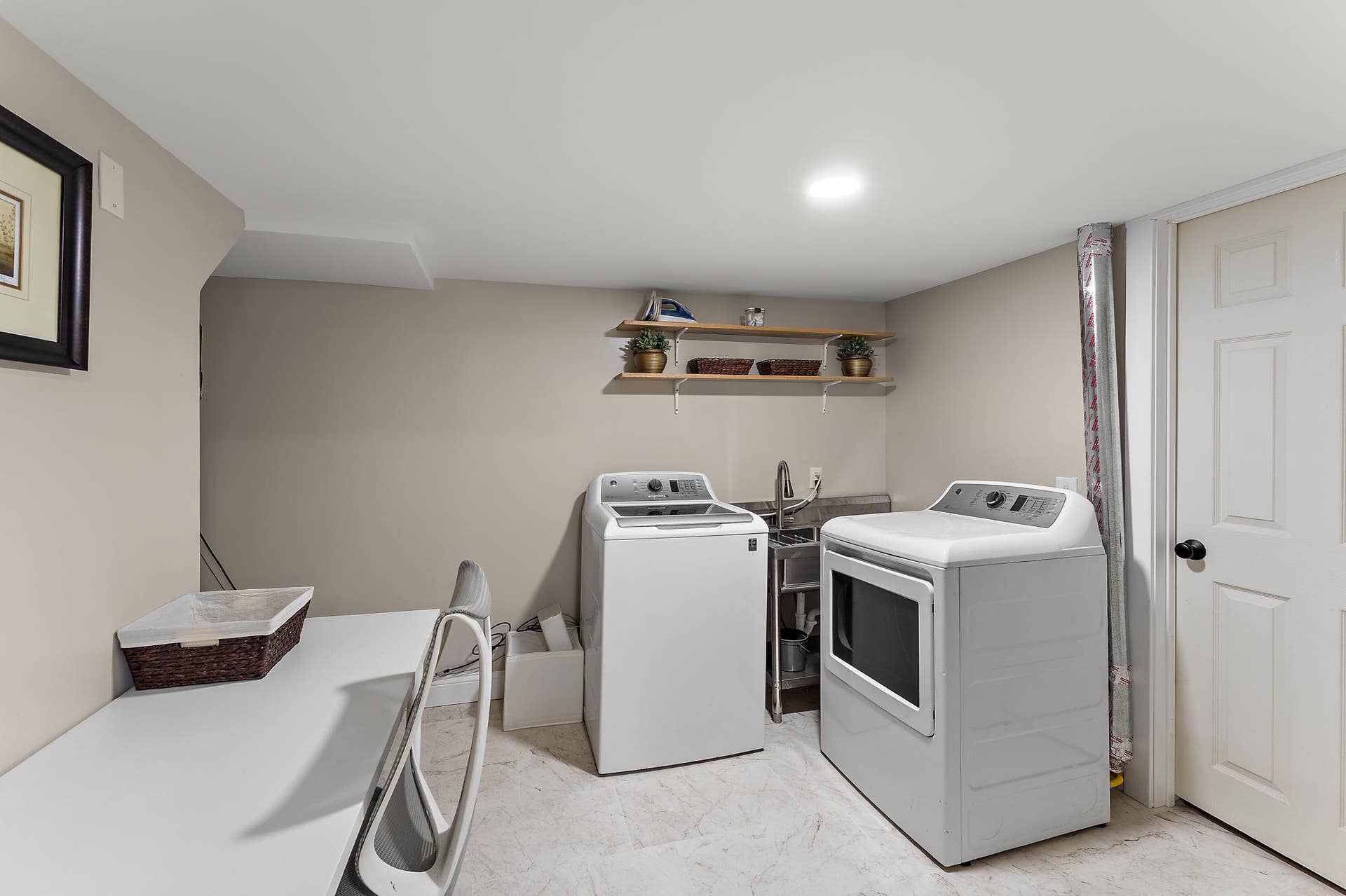 231 Birchwood Drive N, Stillwater, MN 55082 231 Birchwood Drive N, Stillwater, MN 55082