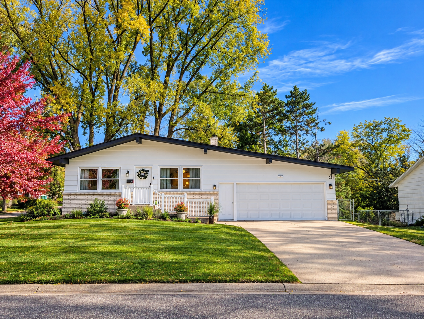 231 Birchwood Drive N, Stillwater, MN 55082 Welcome to 231 Birchwood Dr N!