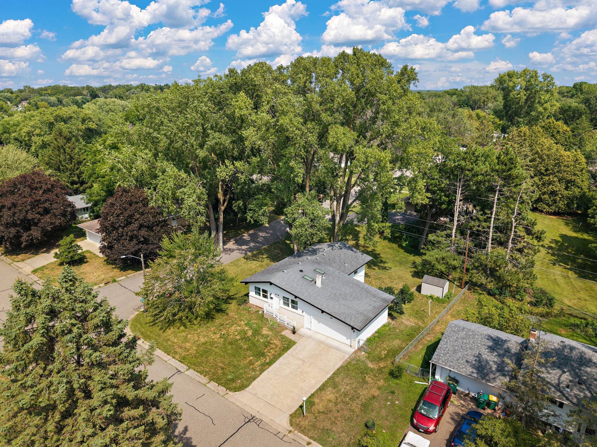 231 Birchwood Drive N, Stillwater, MN 55082 231 Birchwood Drive N, Stillwater, MN 55082