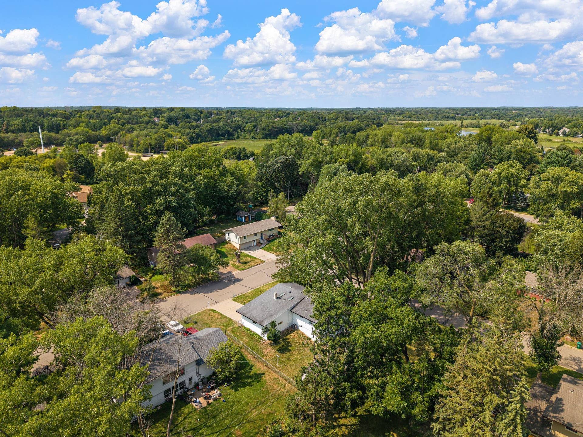 231 Birchwood Drive N, Stillwater, MN 55082 231 Birchwood Drive N, Stillwater, MN 55082