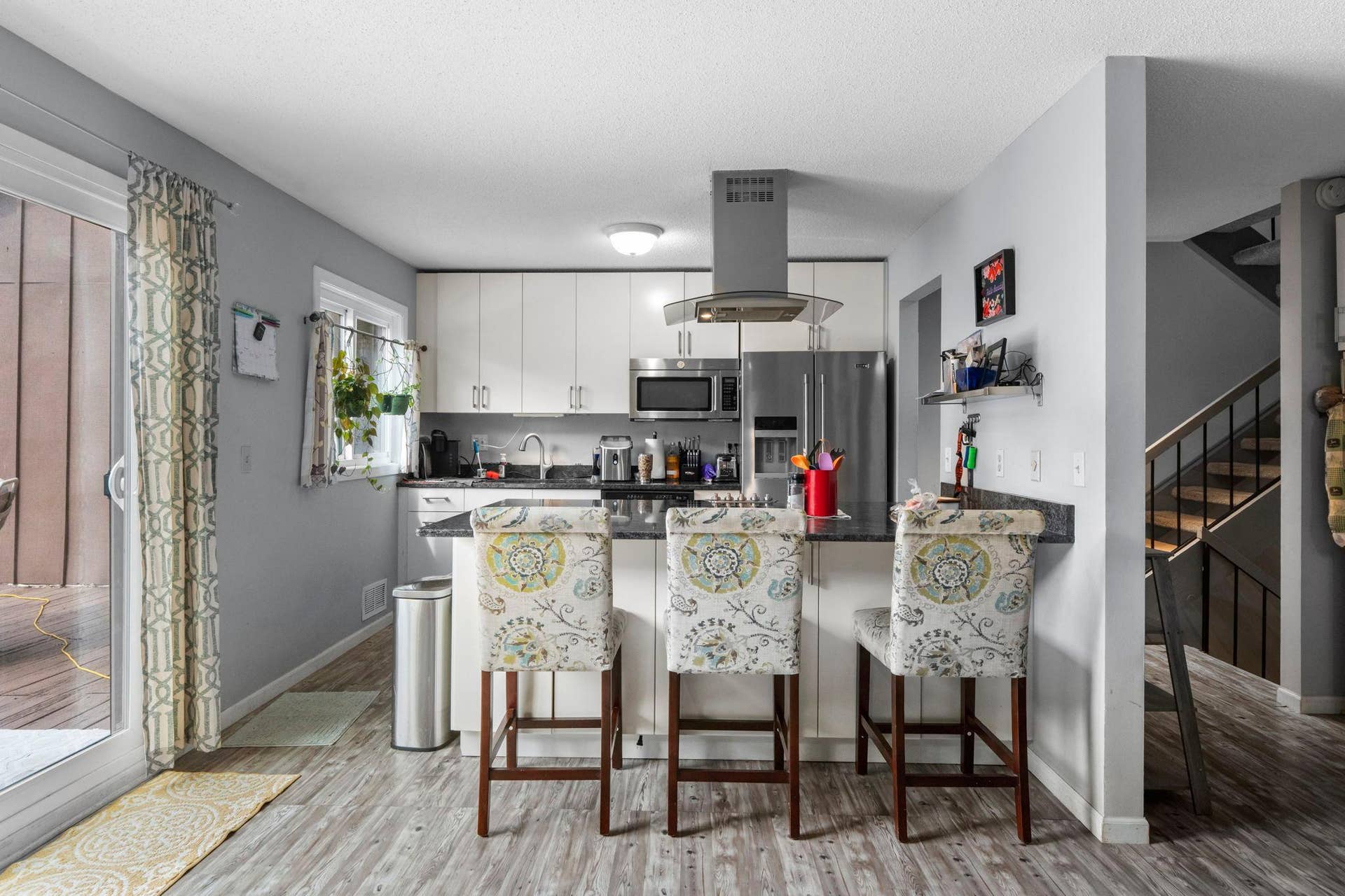 Kitchen area with seating