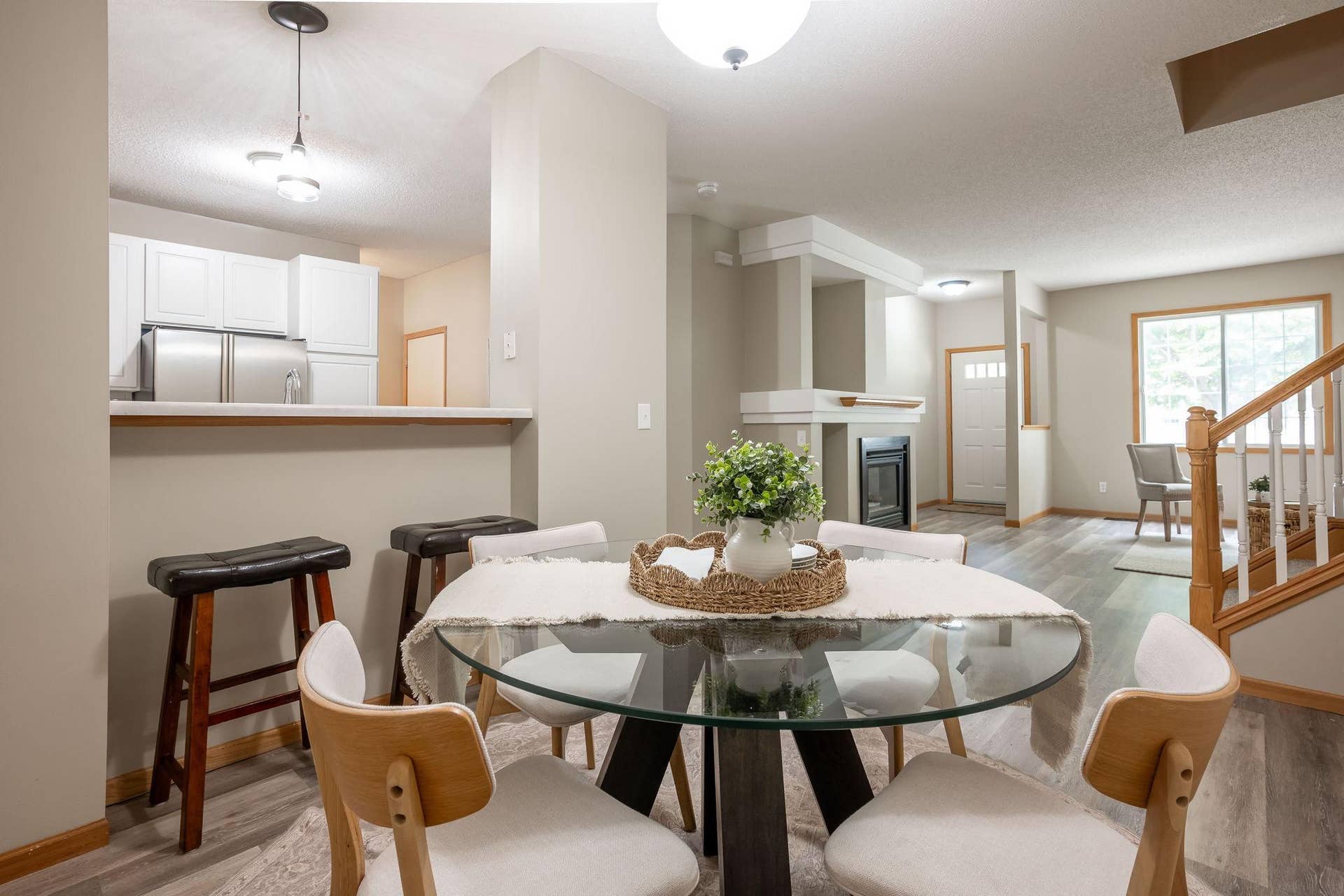 3001 Juniper Lane, #I, Woodbury, MN 55125 3001 Juniper Lane, #I, Woodbury, MN 55125