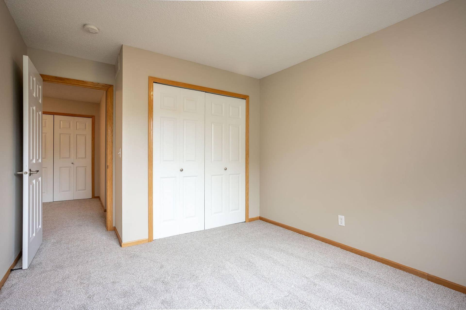 3001 Juniper Lane, #I, Woodbury, MN 55125 3001 Juniper Lane, #I, Woodbury, MN 55125