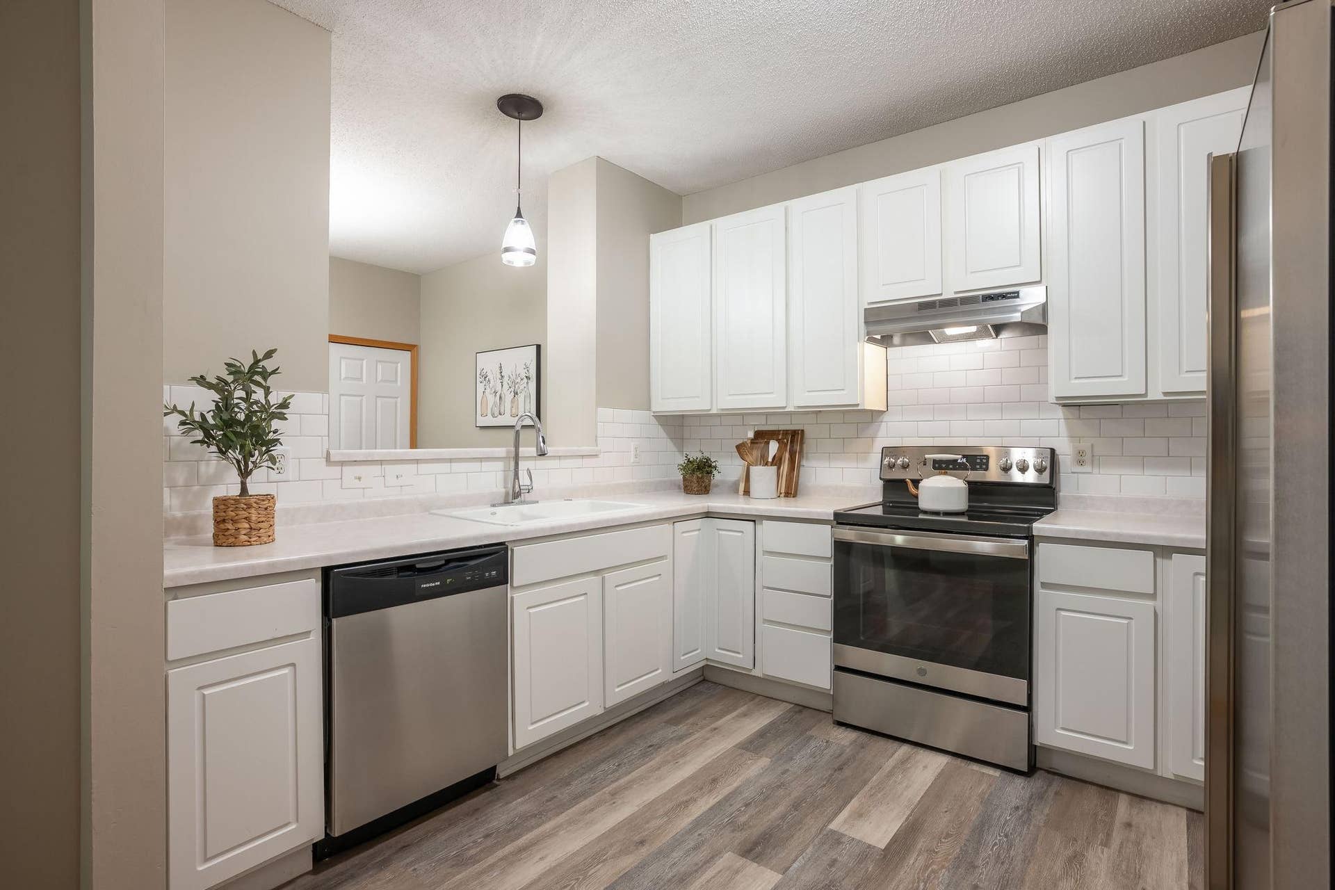 3001 Juniper Lane, #I, Woodbury, MN 55125 3001 Juniper Lane, #I, Woodbury, MN 55125