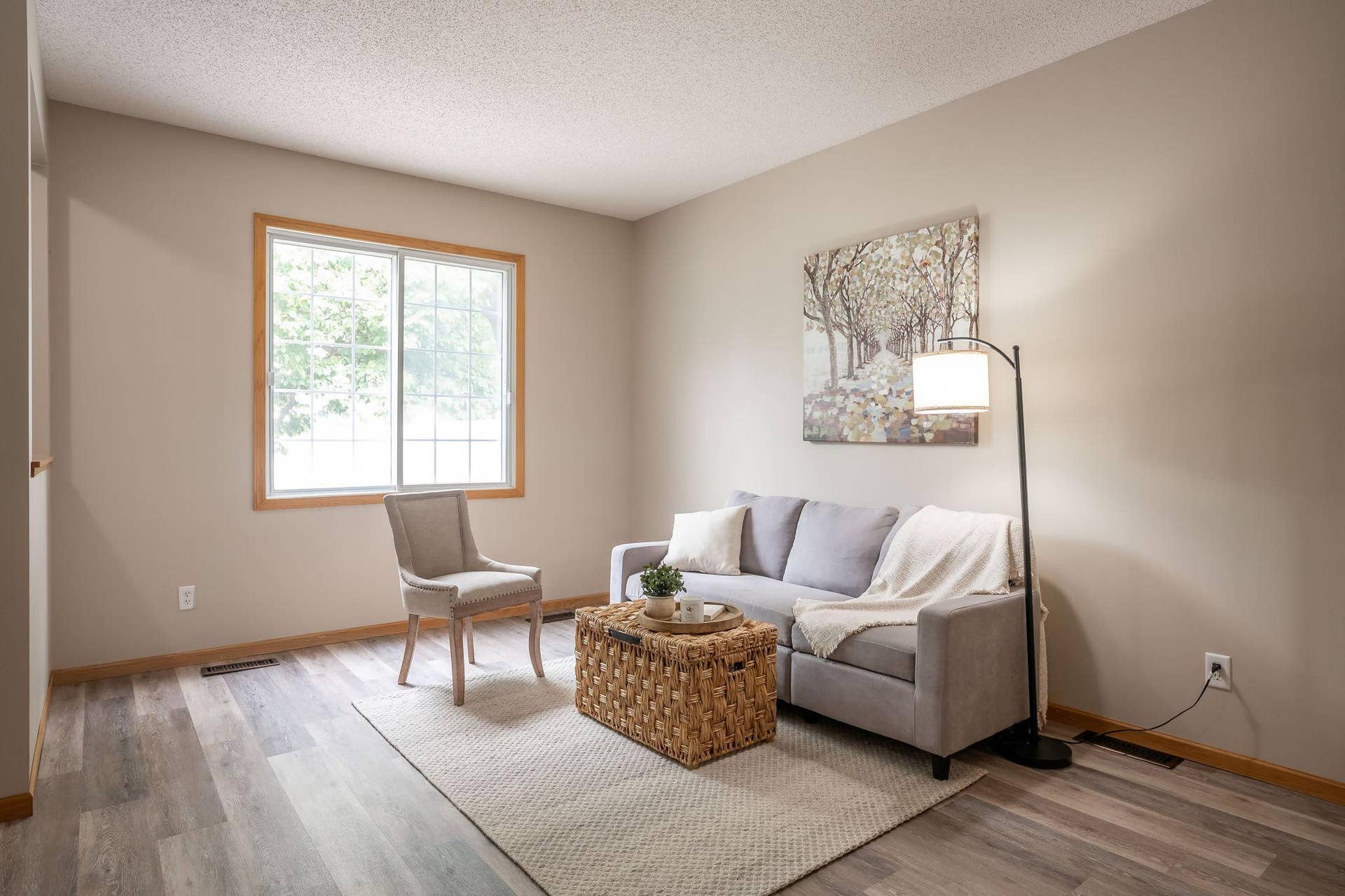 3001 Juniper Lane, #I, Woodbury, MN 55125 3001 Juniper Lane, #I, Woodbury, MN 55125
