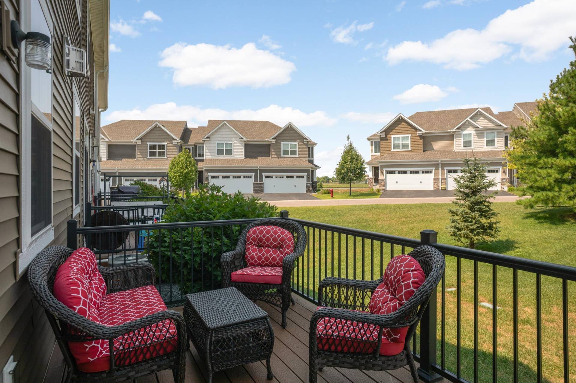 8077 Cottonwood Lane N, Maple Grove, MN 55369 Image-26.jpg