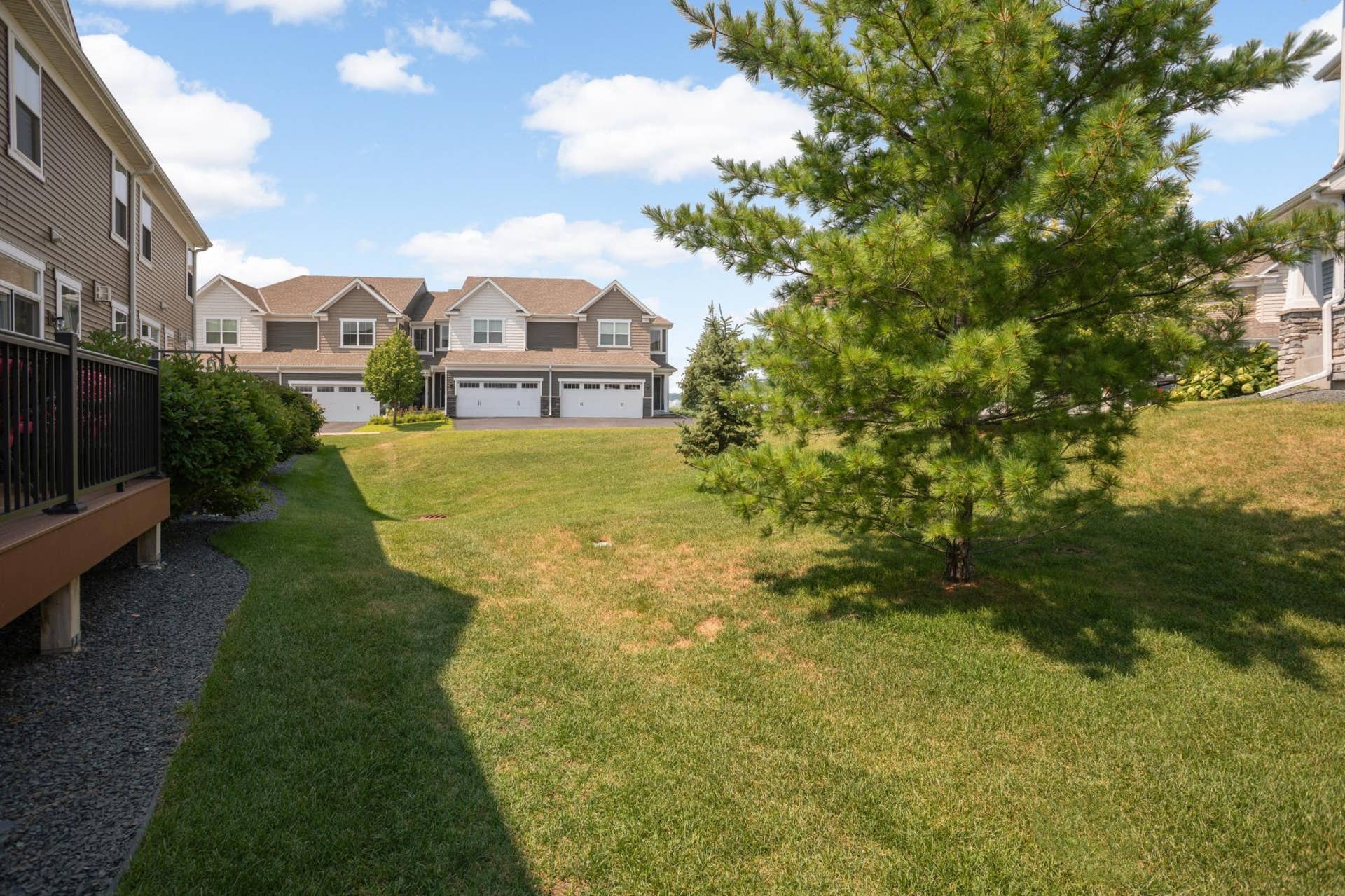 8077 Cottonwood Lane N, Maple Grove, MN 55369 Image-29.jpg