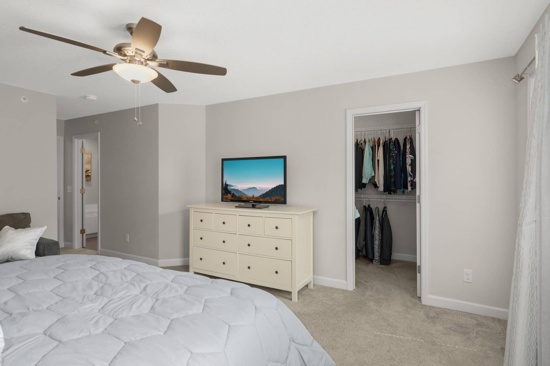 8077 Cottonwood Lane N, Maple Grove, MN 55369 Image-19.jpg