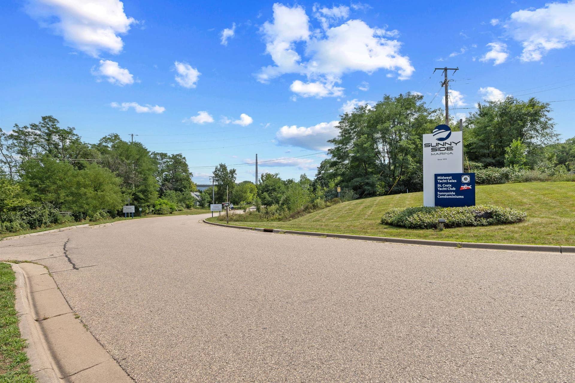 6413 Saint Croix Trail N, #220, Stillwater, MN 55082 6413 Saint Croix Trail N, #220, Stillwater, MN 55082