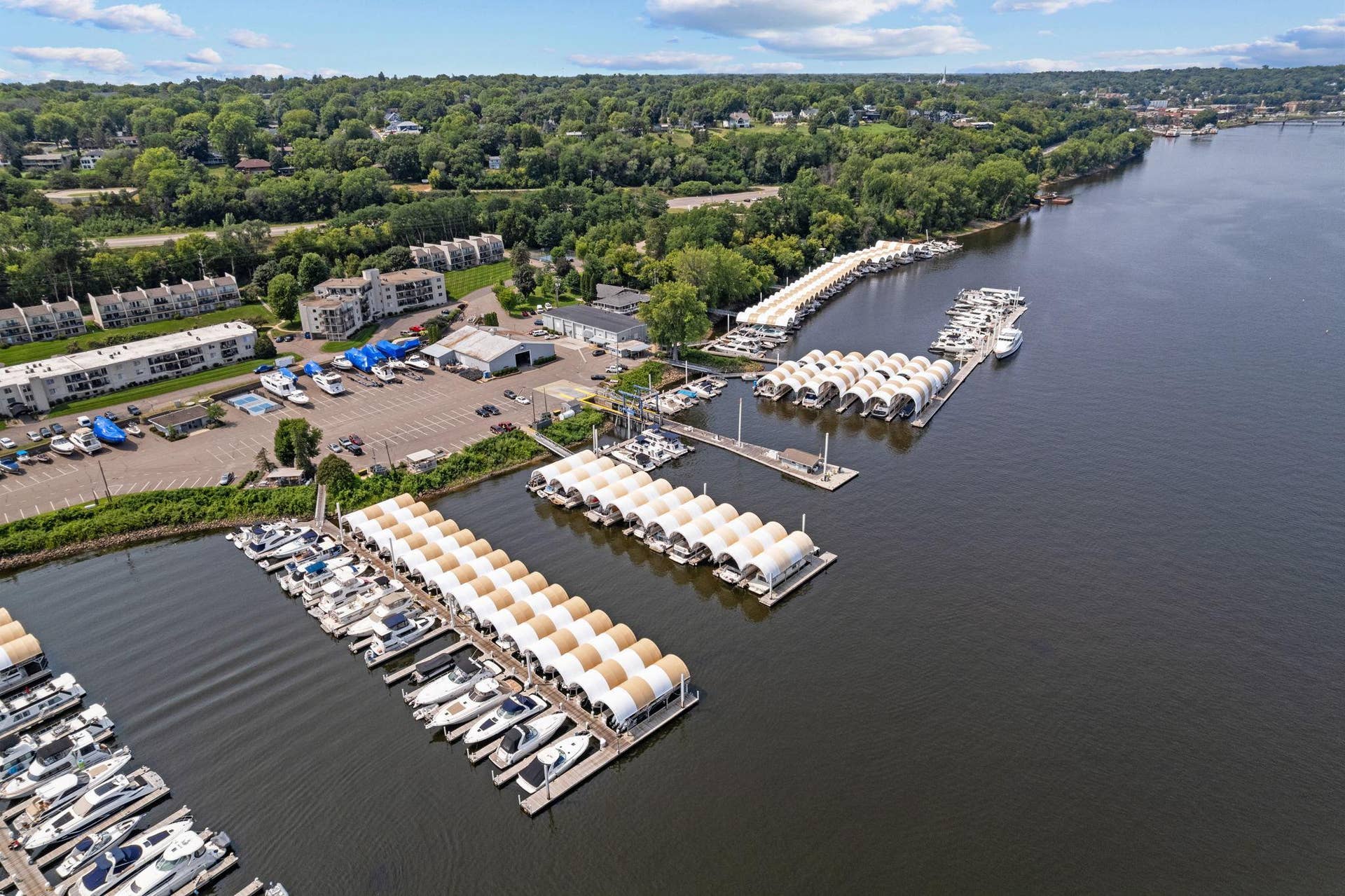 6413 Saint Croix Trail N, #220, Stillwater, MN 55082 6413 Saint Croix Trail N, #220, Stillwater, MN 55082