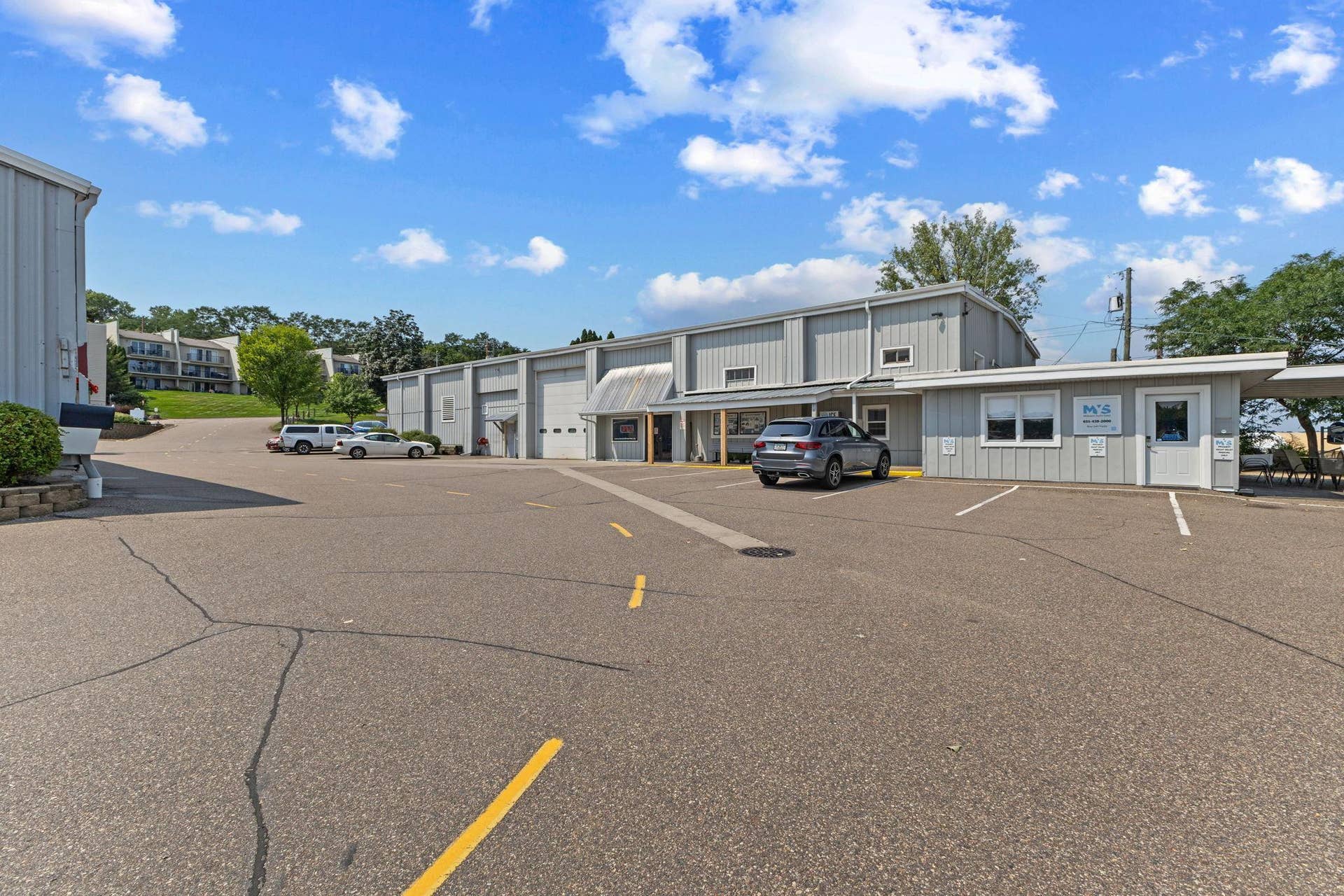 6413 Saint Croix Trail N, #220, Stillwater, MN 55082 6413 Saint Croix Trail N, #220, Stillwater, MN 55082